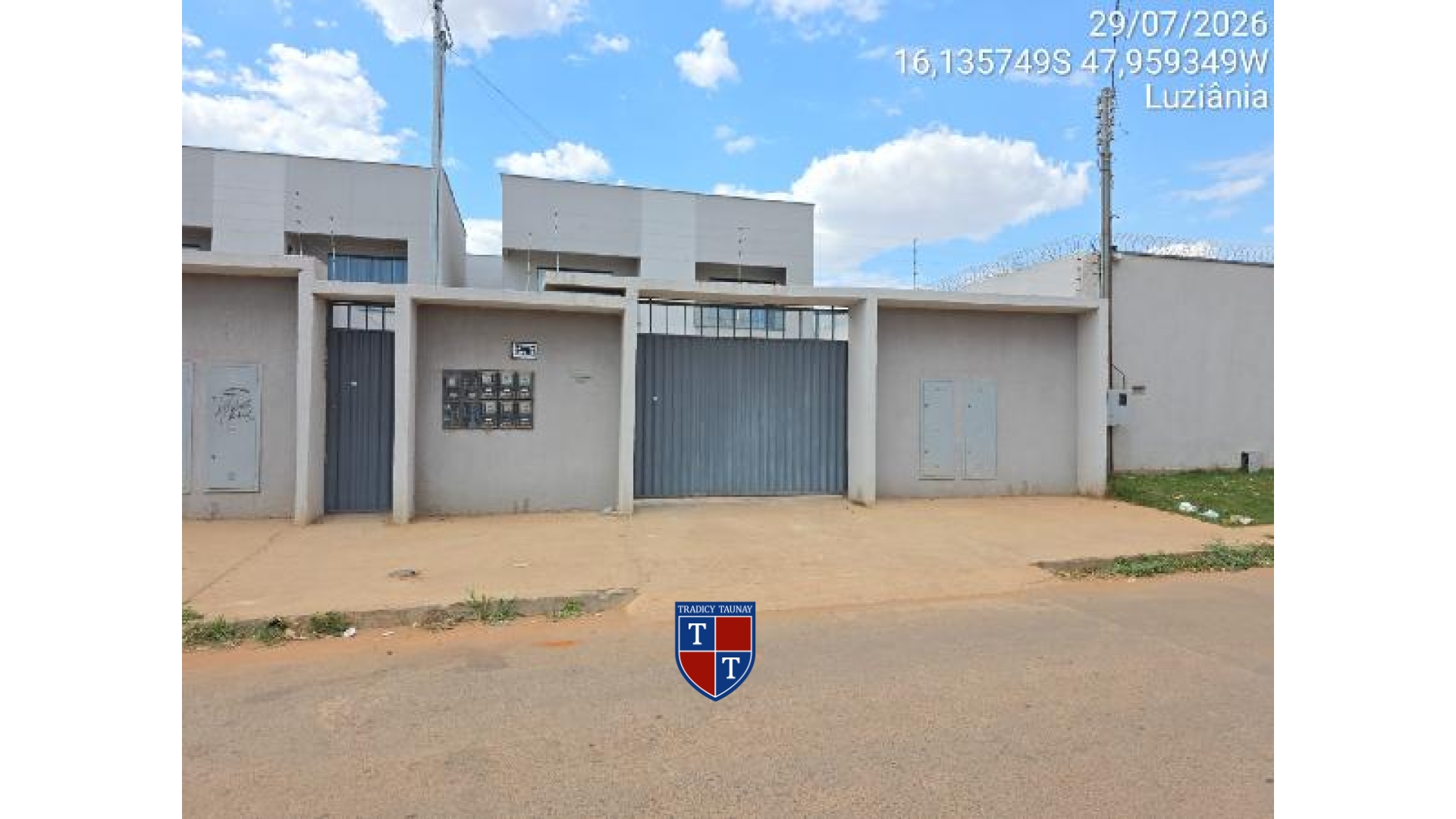 APARTAMENTO em JARDIM ZULEIKA