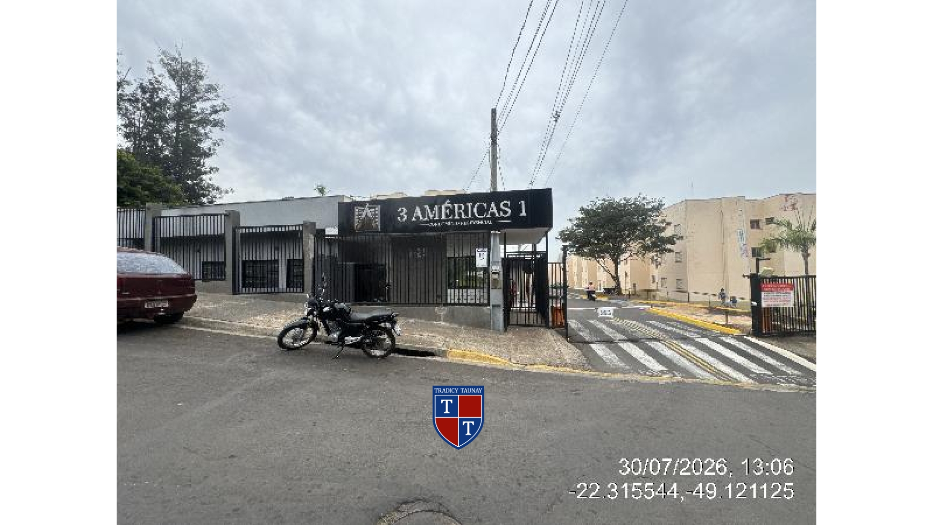 APARTAMENTO em NUCLEO HABITACIONAL VEREADOR EDSON FRANC