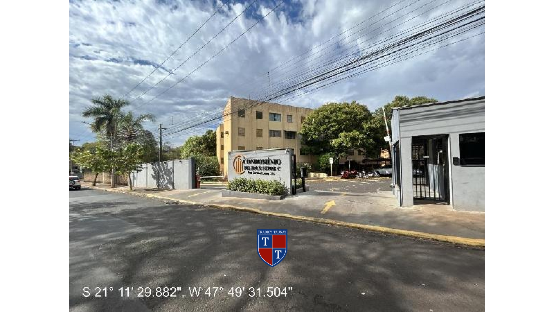 APARTAMENTO em VILA VIRGINIA