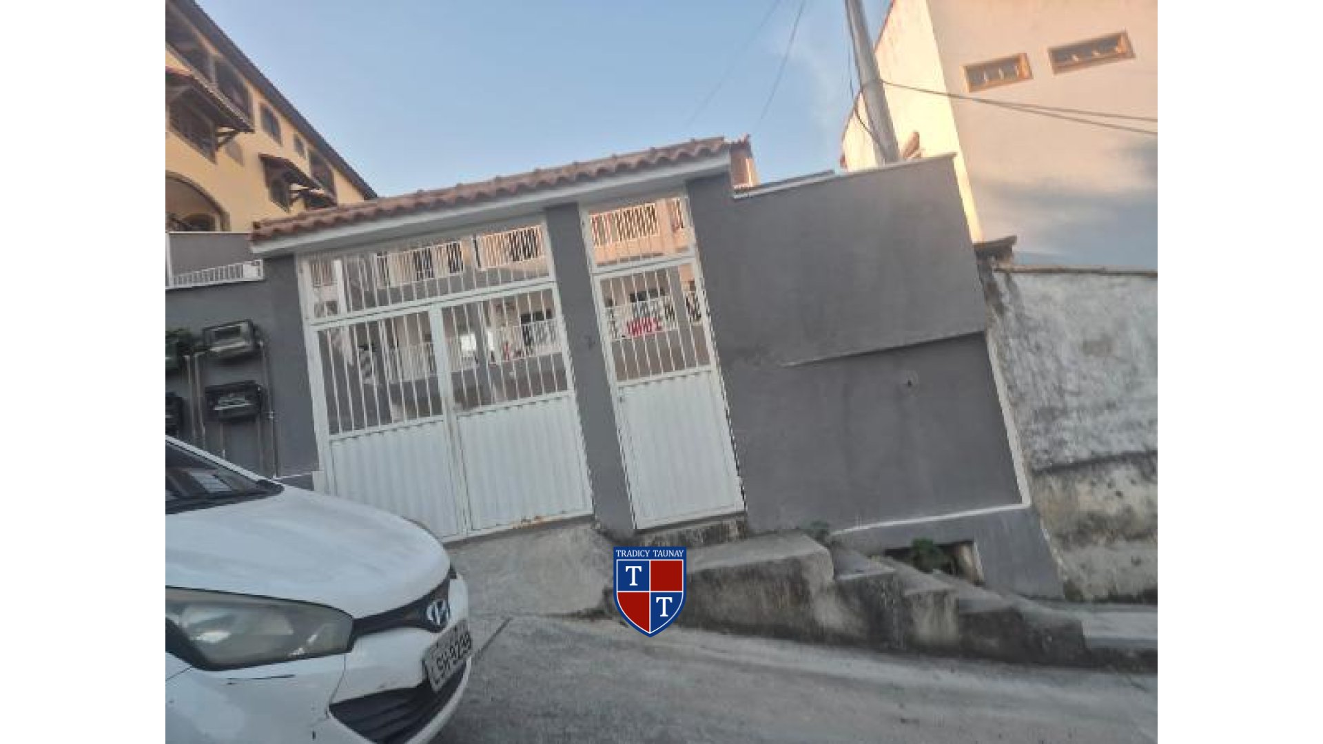 APARTAMENTO em MUTONDO