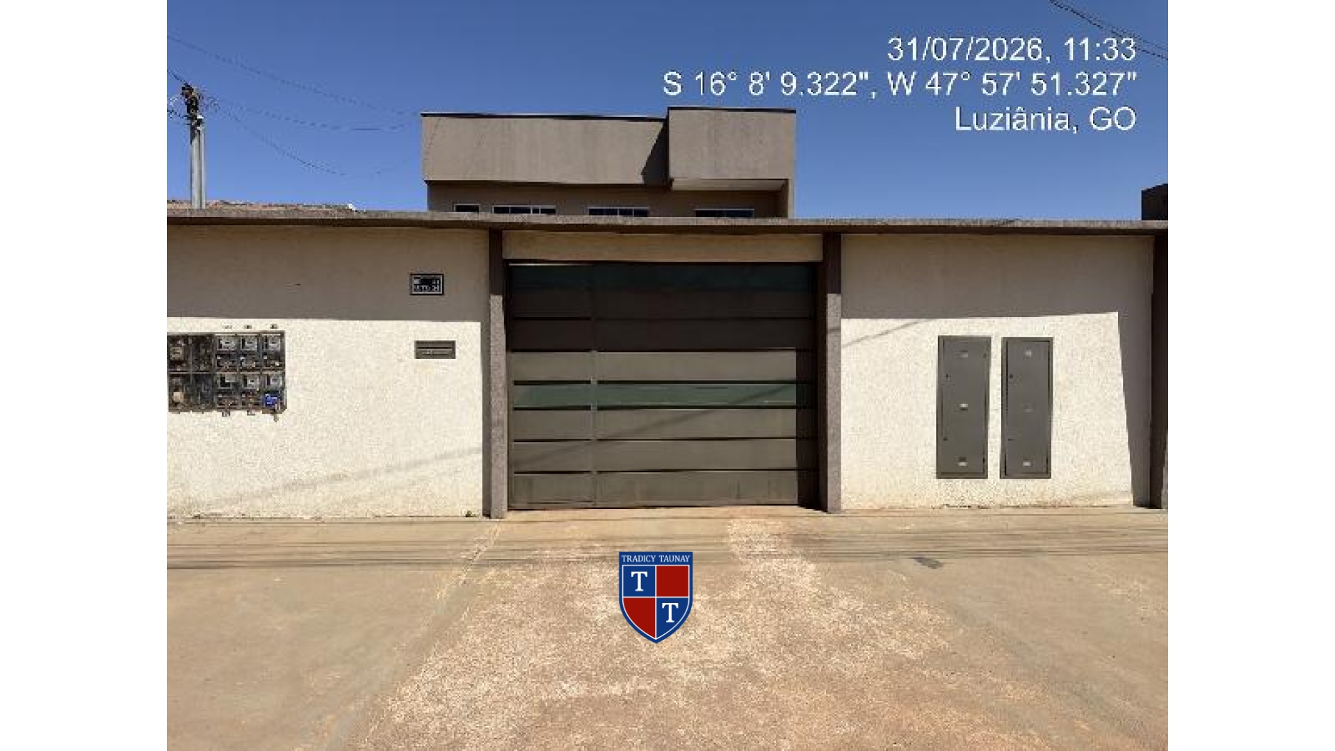 APARTAMENTO em JARDIM ZULEIKA