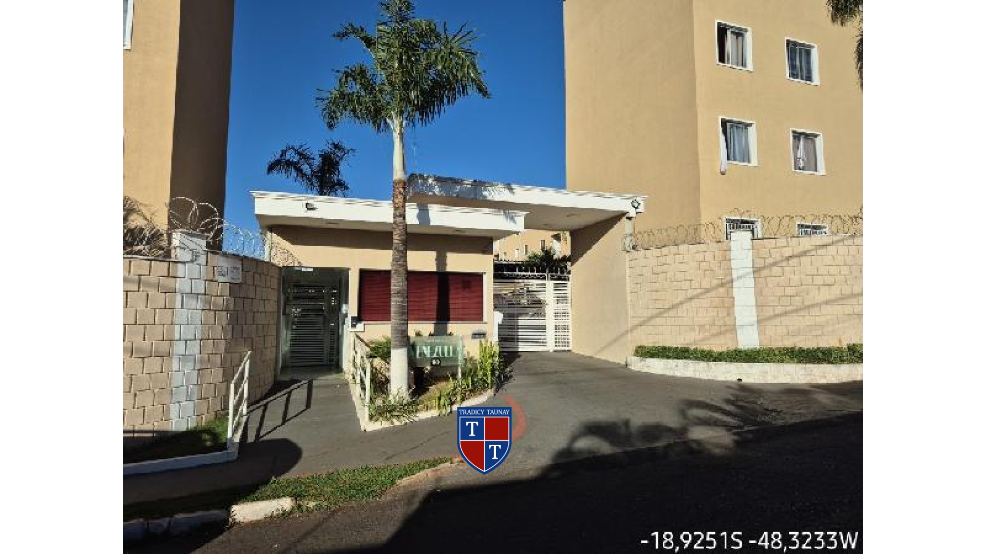 APARTAMENTO em TUBALINA