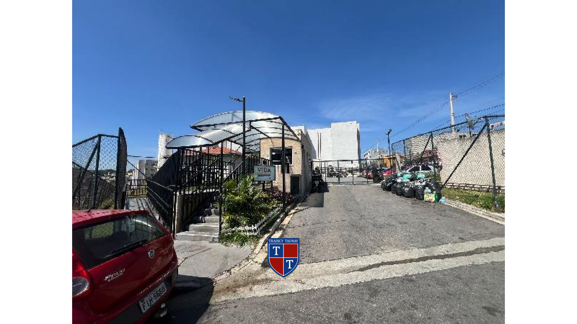 APARTAMENTO em JARDIM LARANJEIRAS
