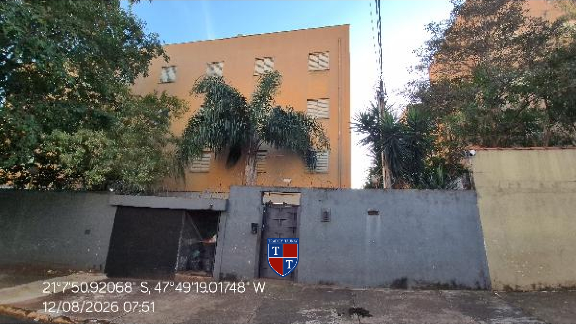APARTAMENTO em RESIDENCIAL DAS AMERICAS