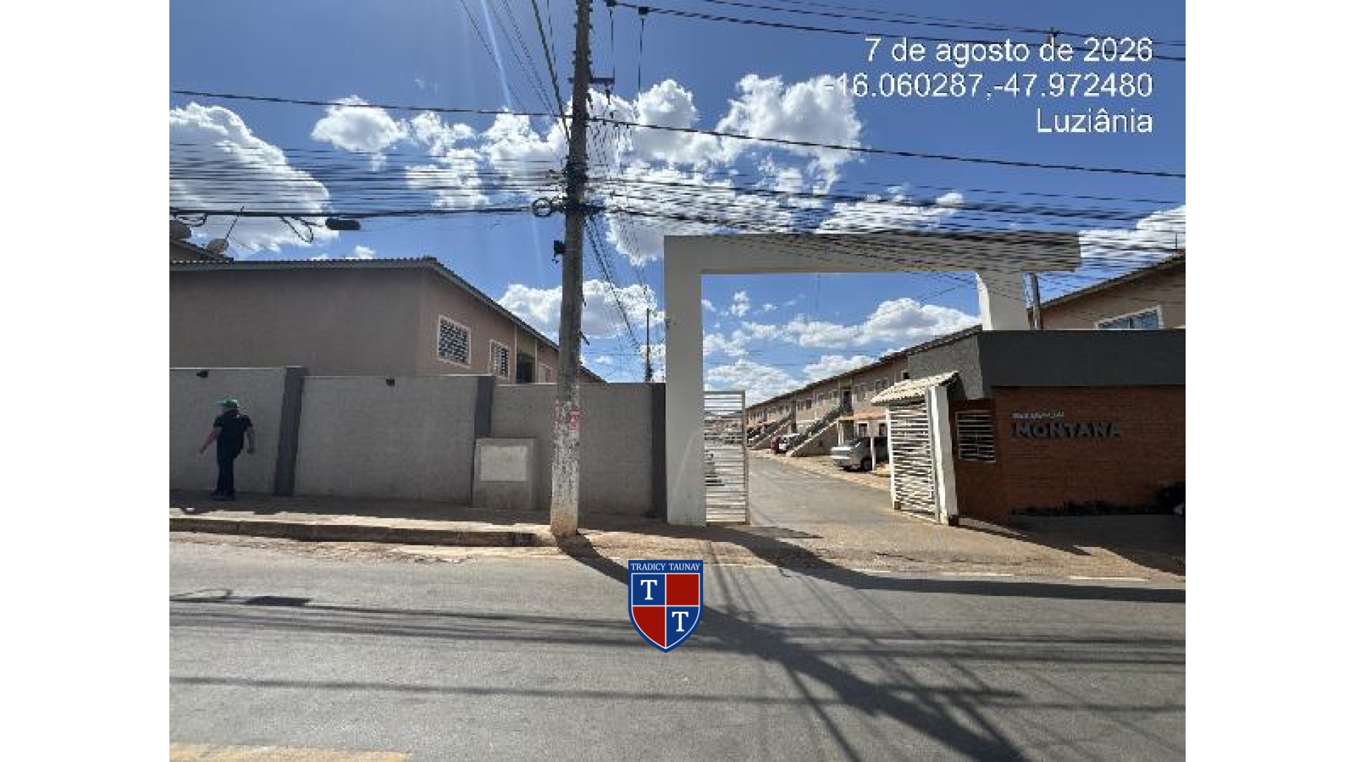 APARTAMENTO em CHACARAS YPIRANGA A