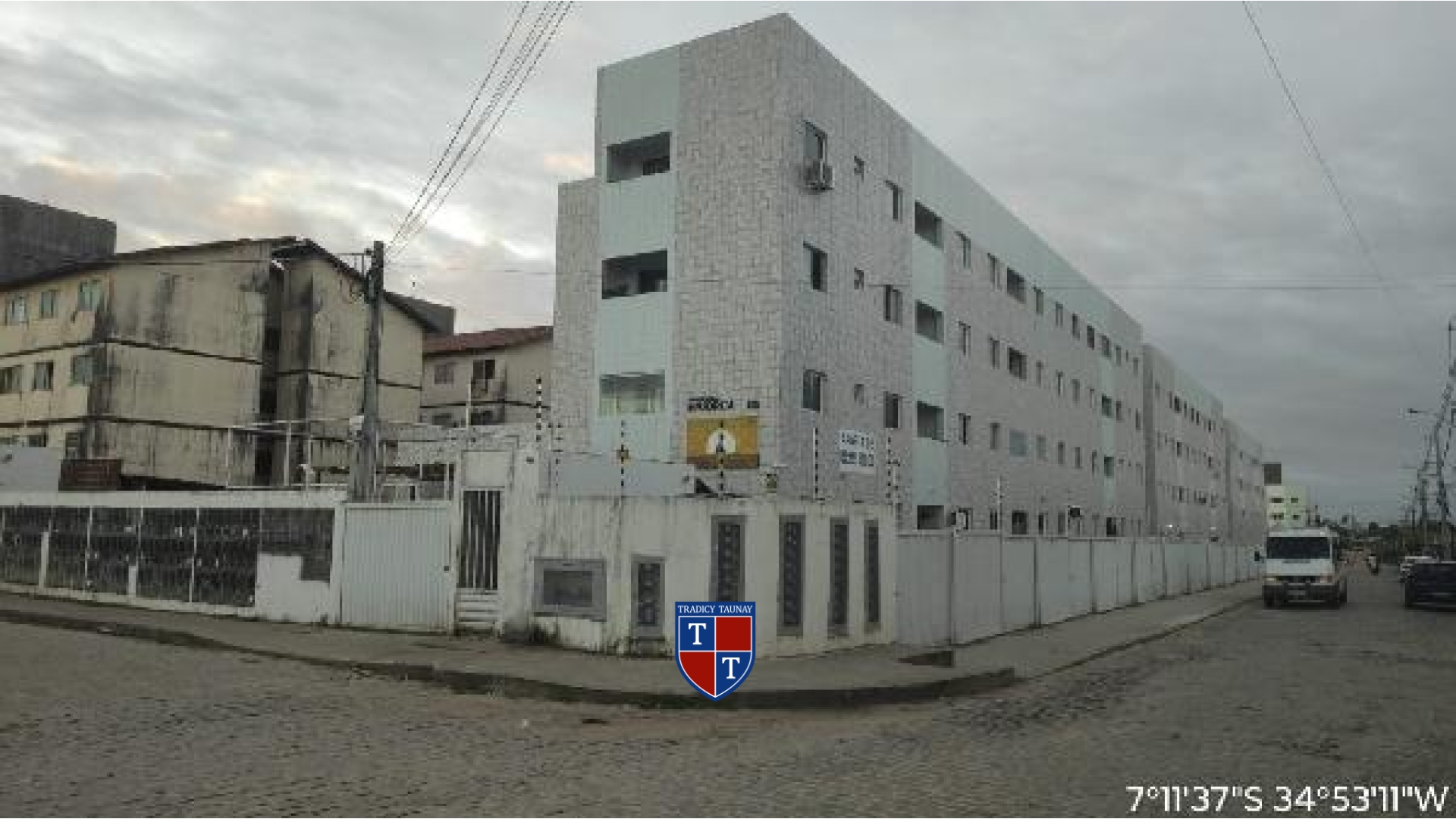 APARTAMENTO em GRAMAME