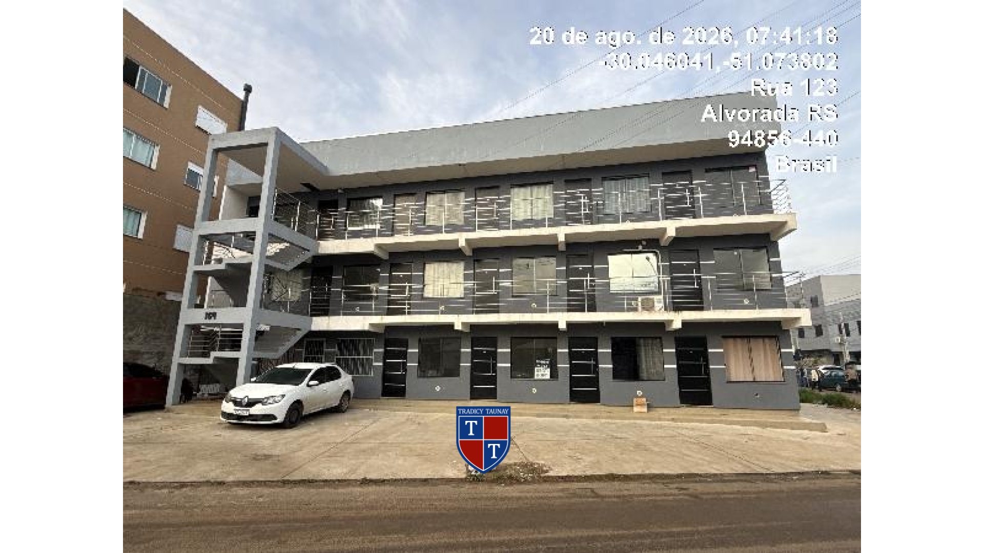 APARTAMENTO em JARDIM ALGARVE