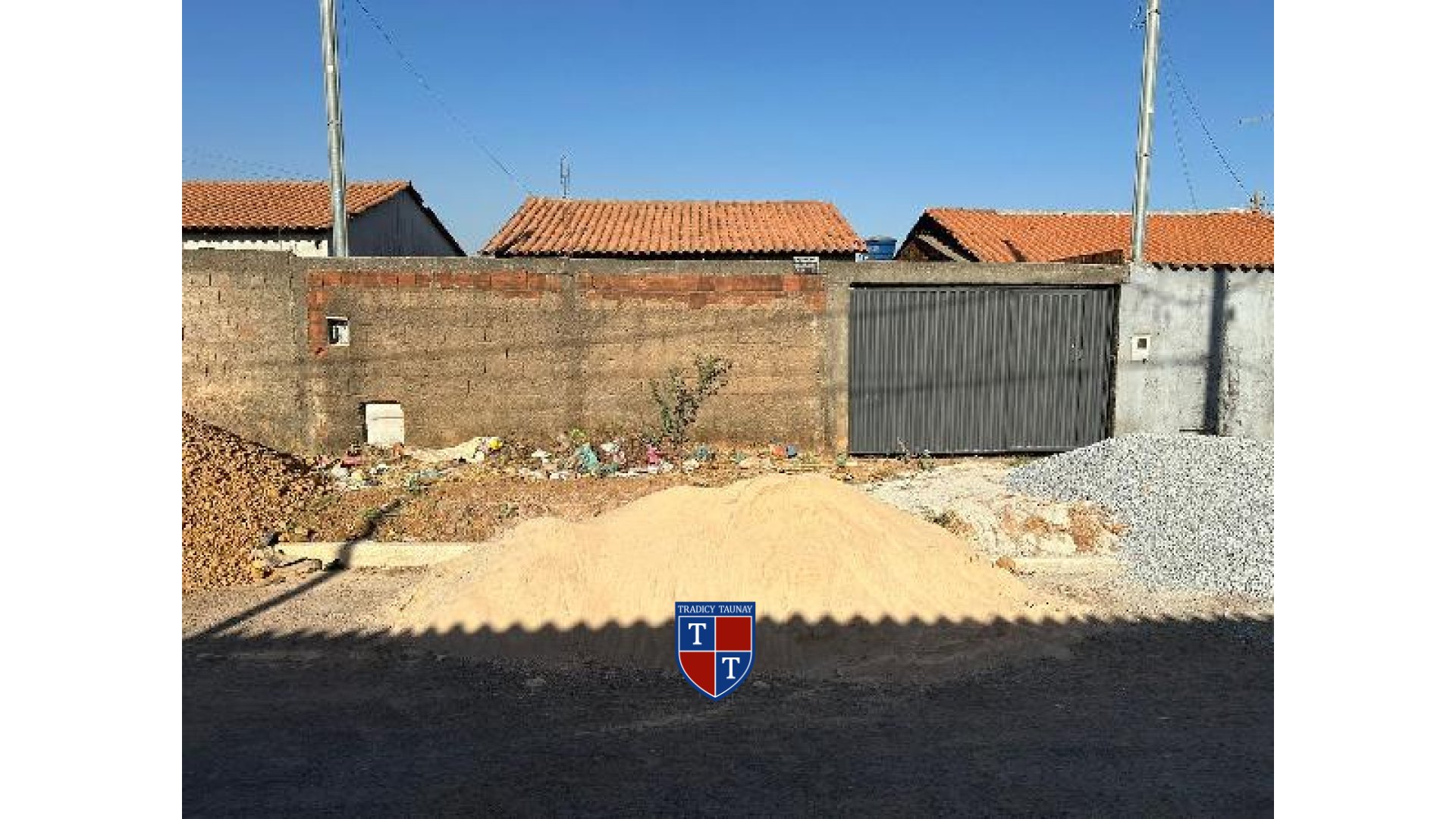 Foto 1 de CASA em LOT GIRASSOL RESIDEN - Imóvel Retomado Caixa