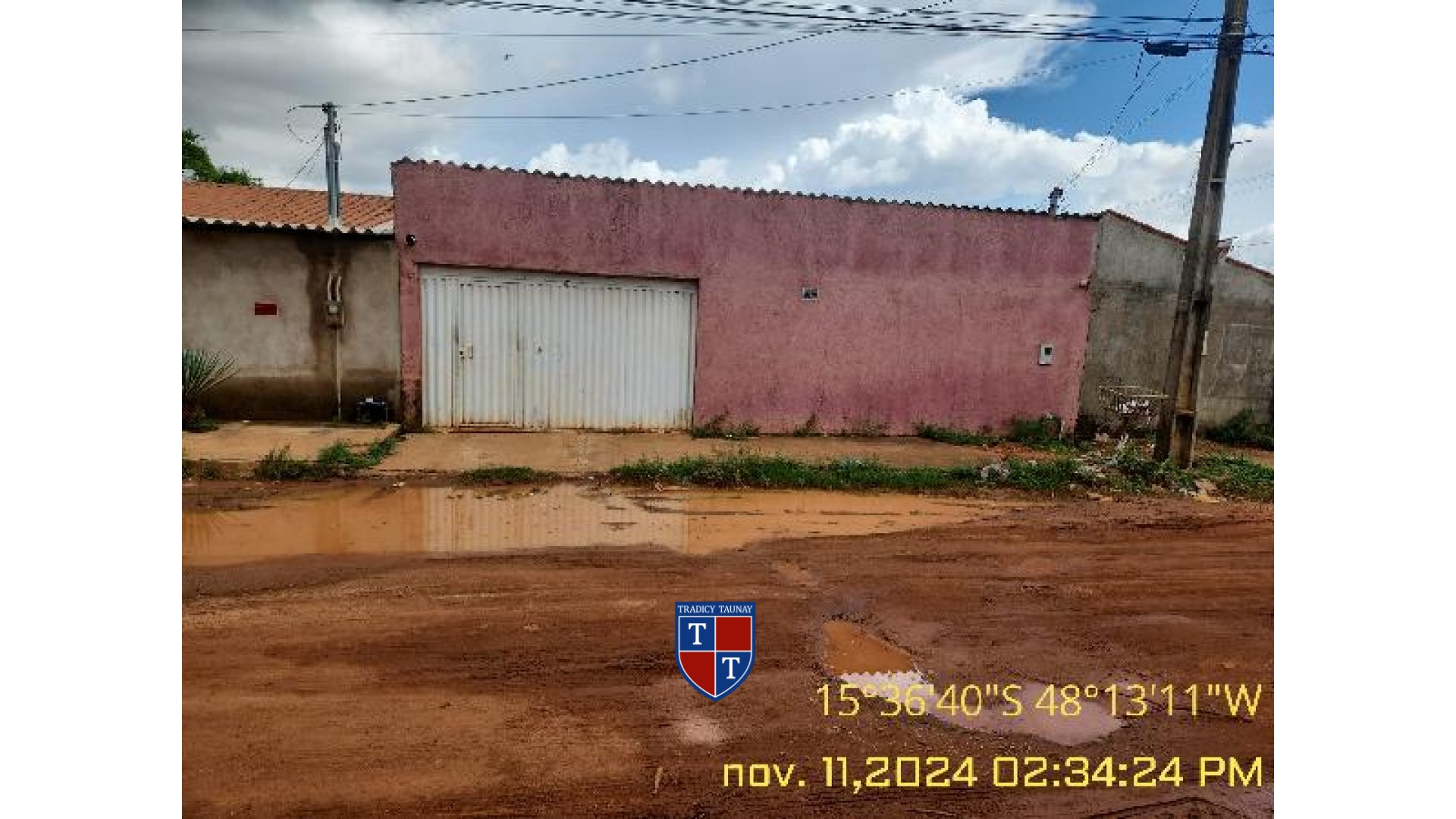 Foto 1 de CASA em OURO VERDE - Imóvel Retomado Caixa
