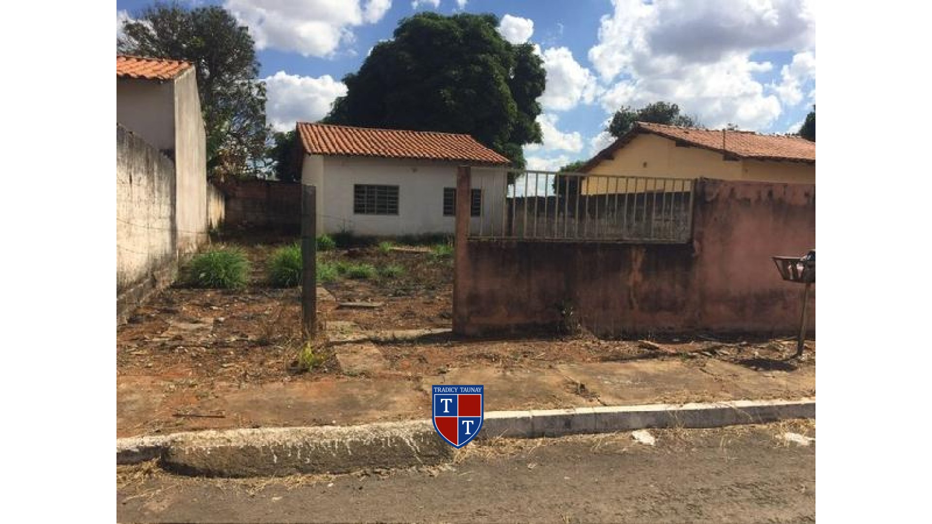 Foto 1 de CASA em PARQUE INDUSTRIAL MINGONE - Imóvel Retomado Caixa