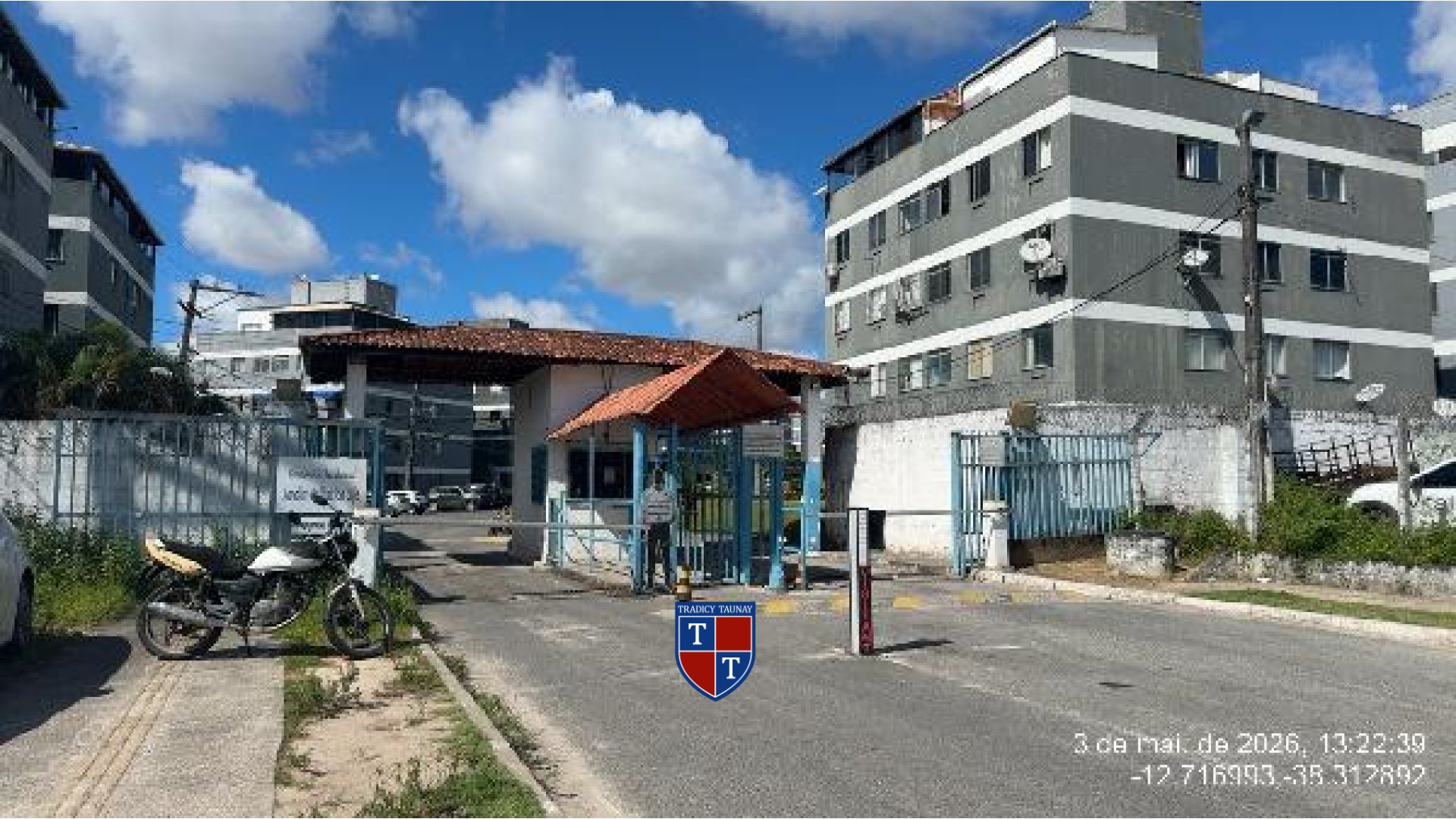 APARTAMENTO em PONTO CERTO