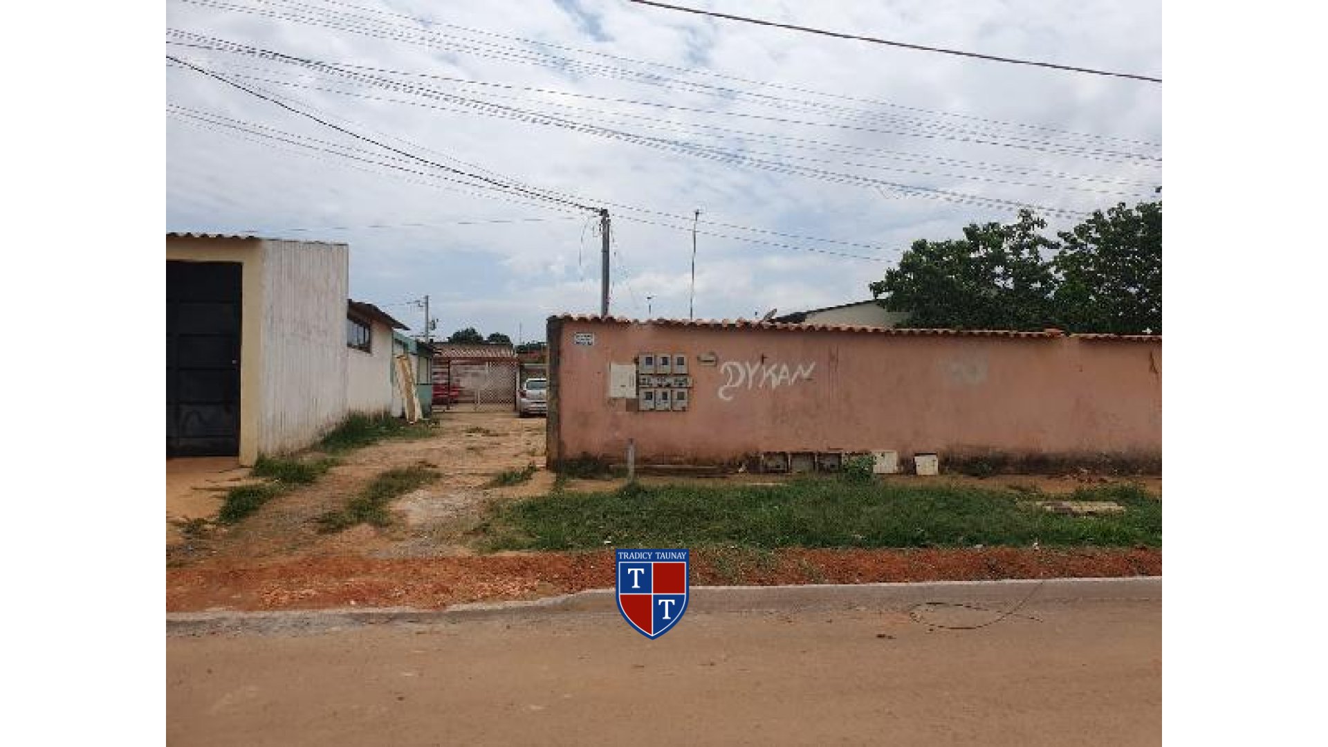 Foto 1 de CASA em SETOR SUL - Imóvel Retomado Caixa