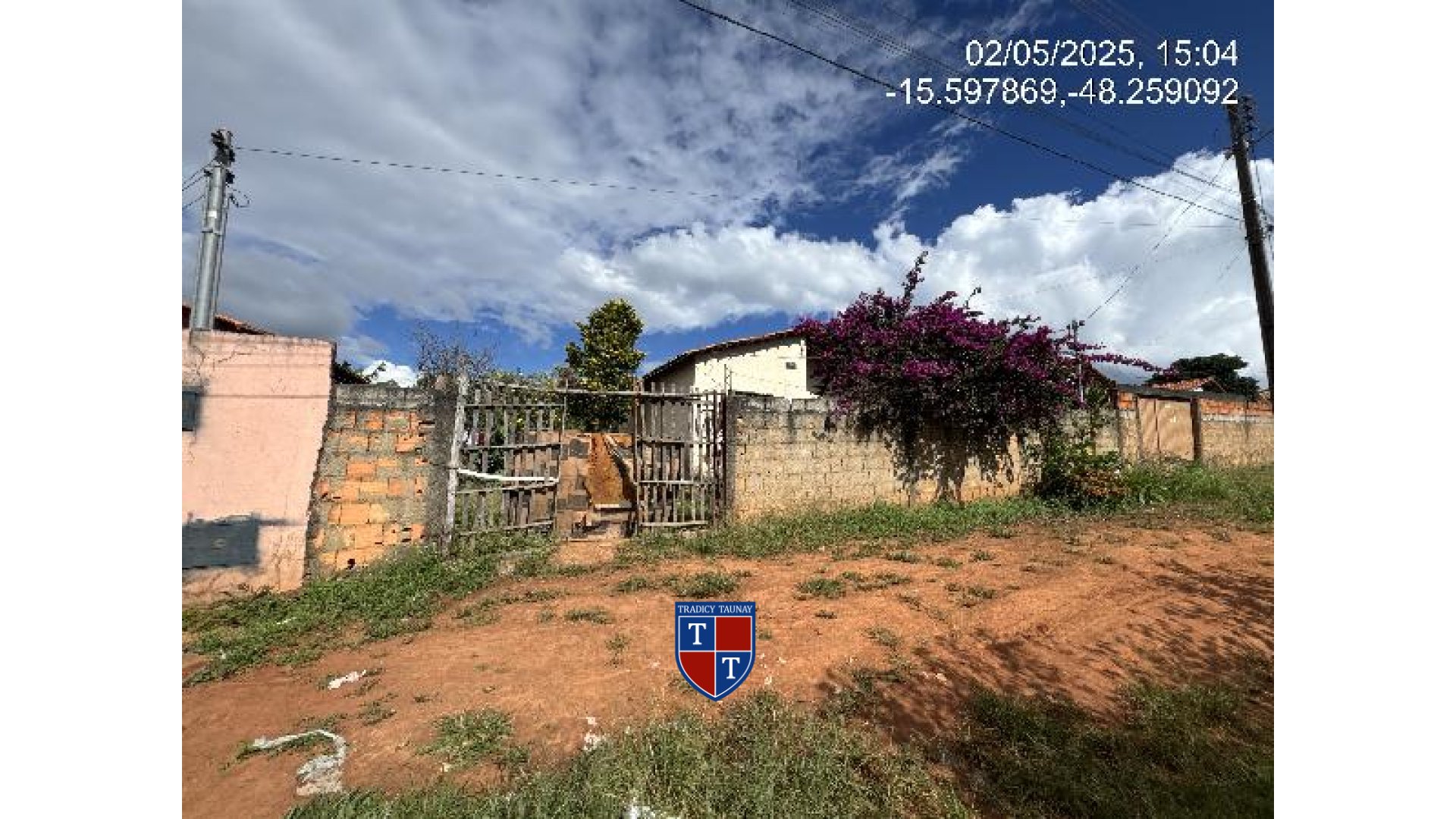 Foto 1 de CASA em OURO VERDE - Imóvel Retomado Caixa
