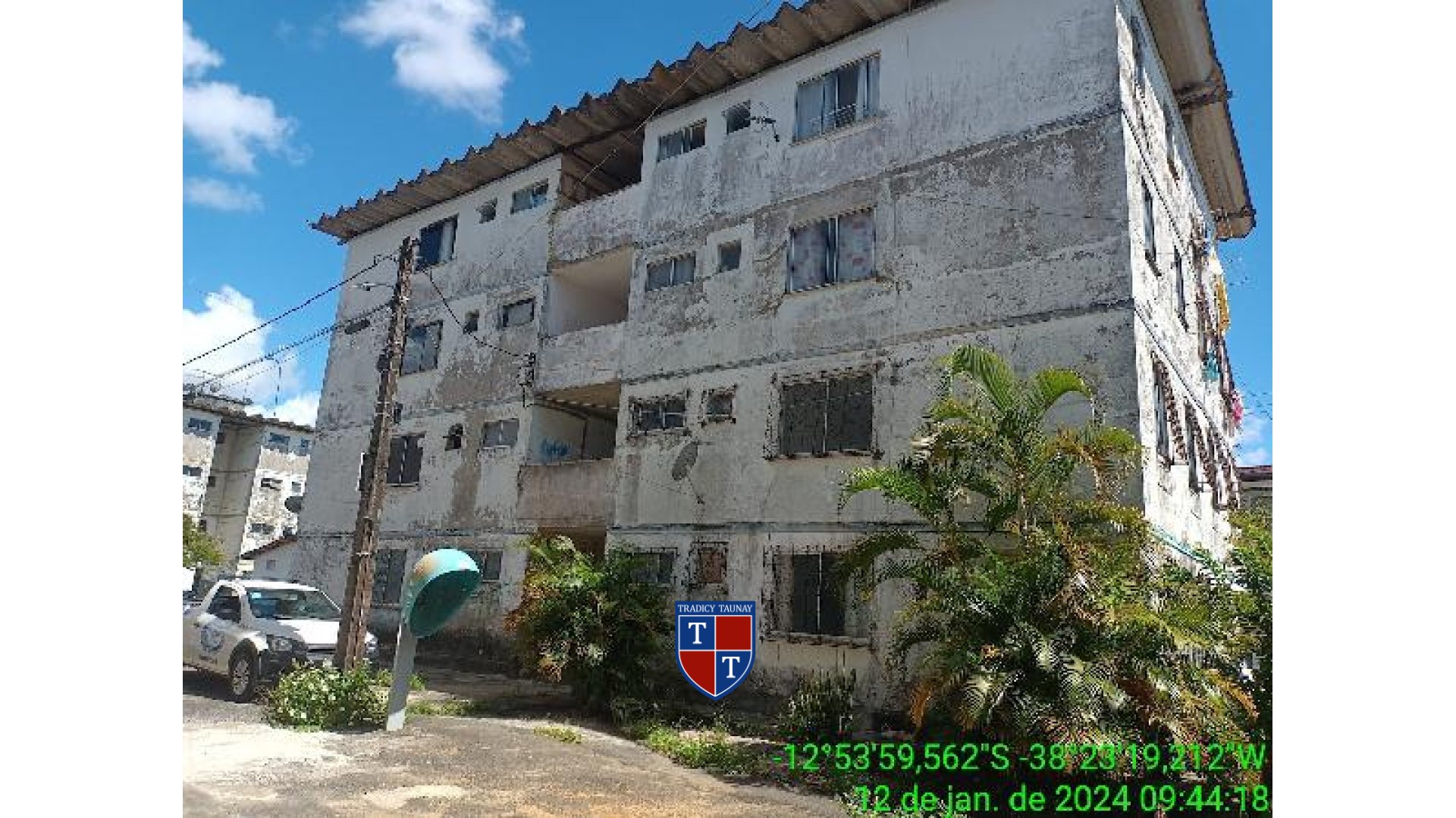 Foto 1 de APARTAMENTO em FAZENDA GRANDE III - Imóvel Retomado Caixa