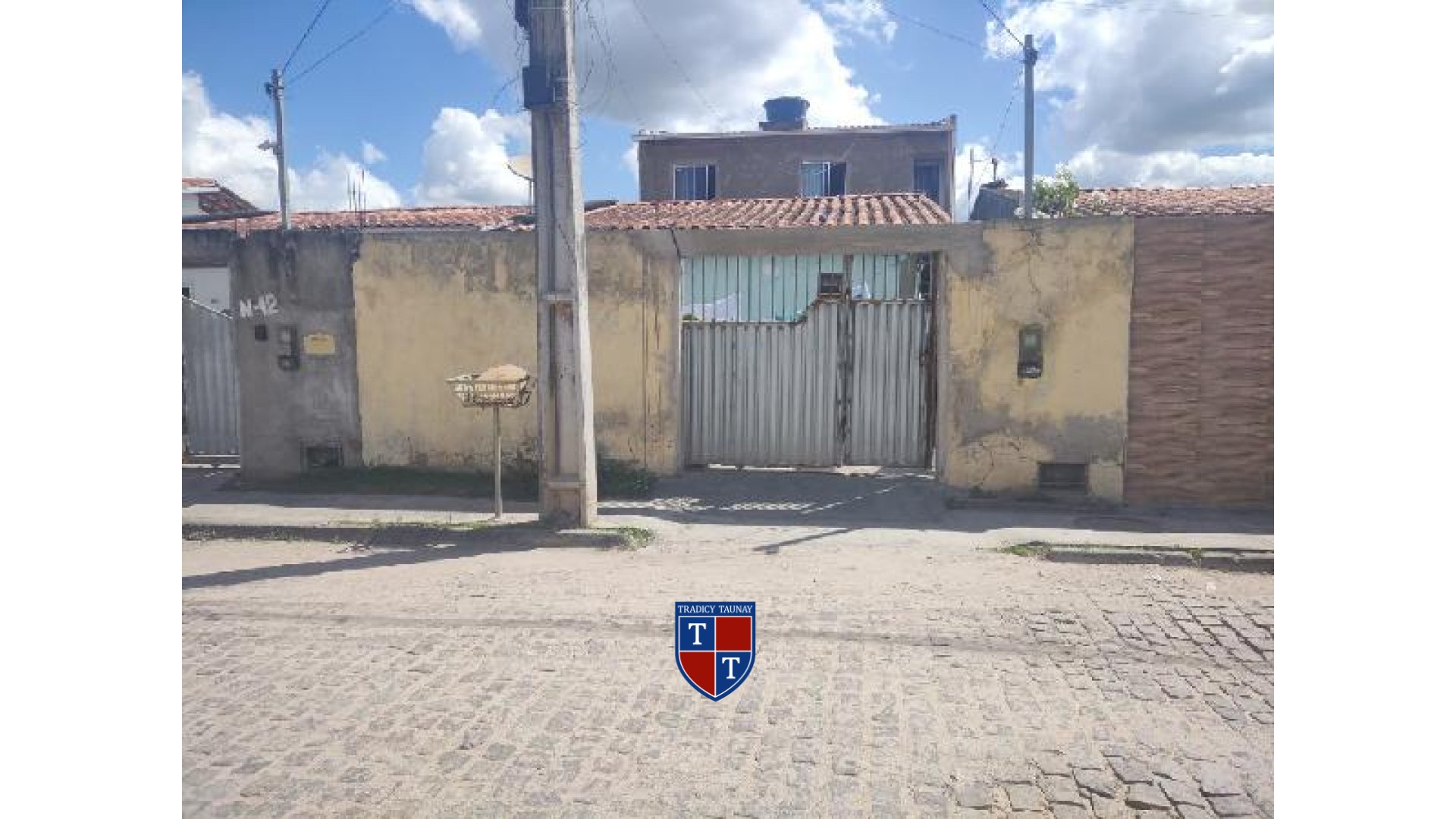 Foto 1 de CASA em FAZENDA BOA HORA - Imóvel Retomado Caixa