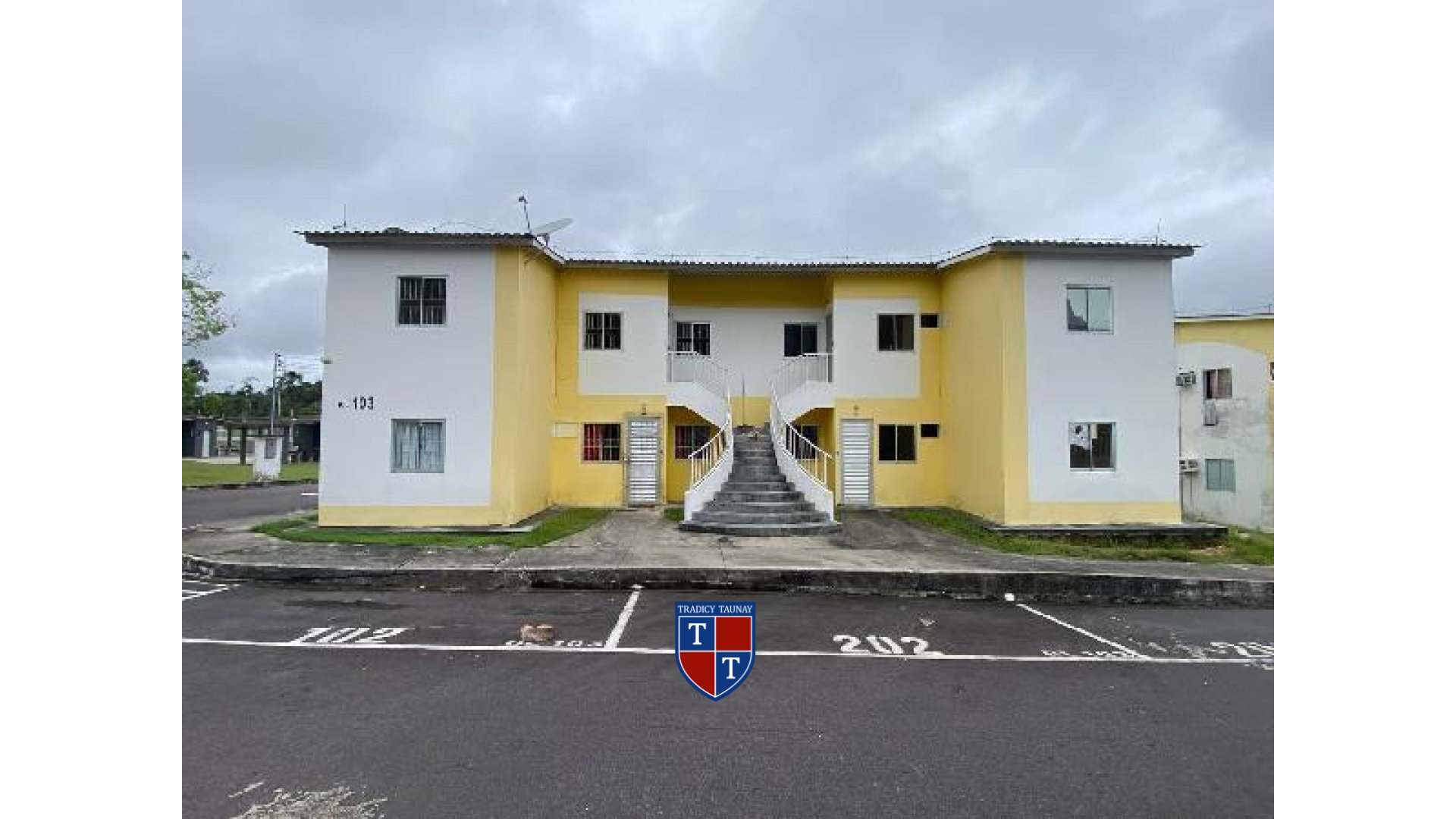 Foto 1 de APARTAMENTO em LAGO AZUL - Imóvel Retomado Caixa