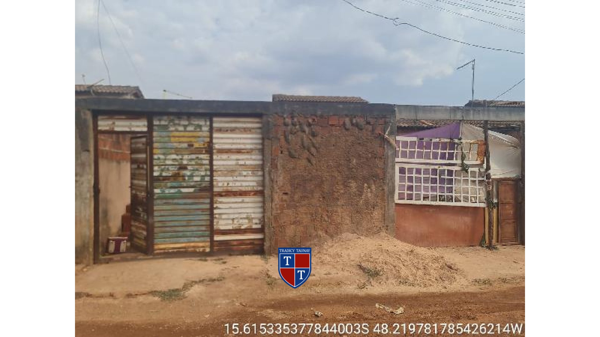 Foto 1 de CASA em OURO VERDE - Imóvel Retomado Caixa