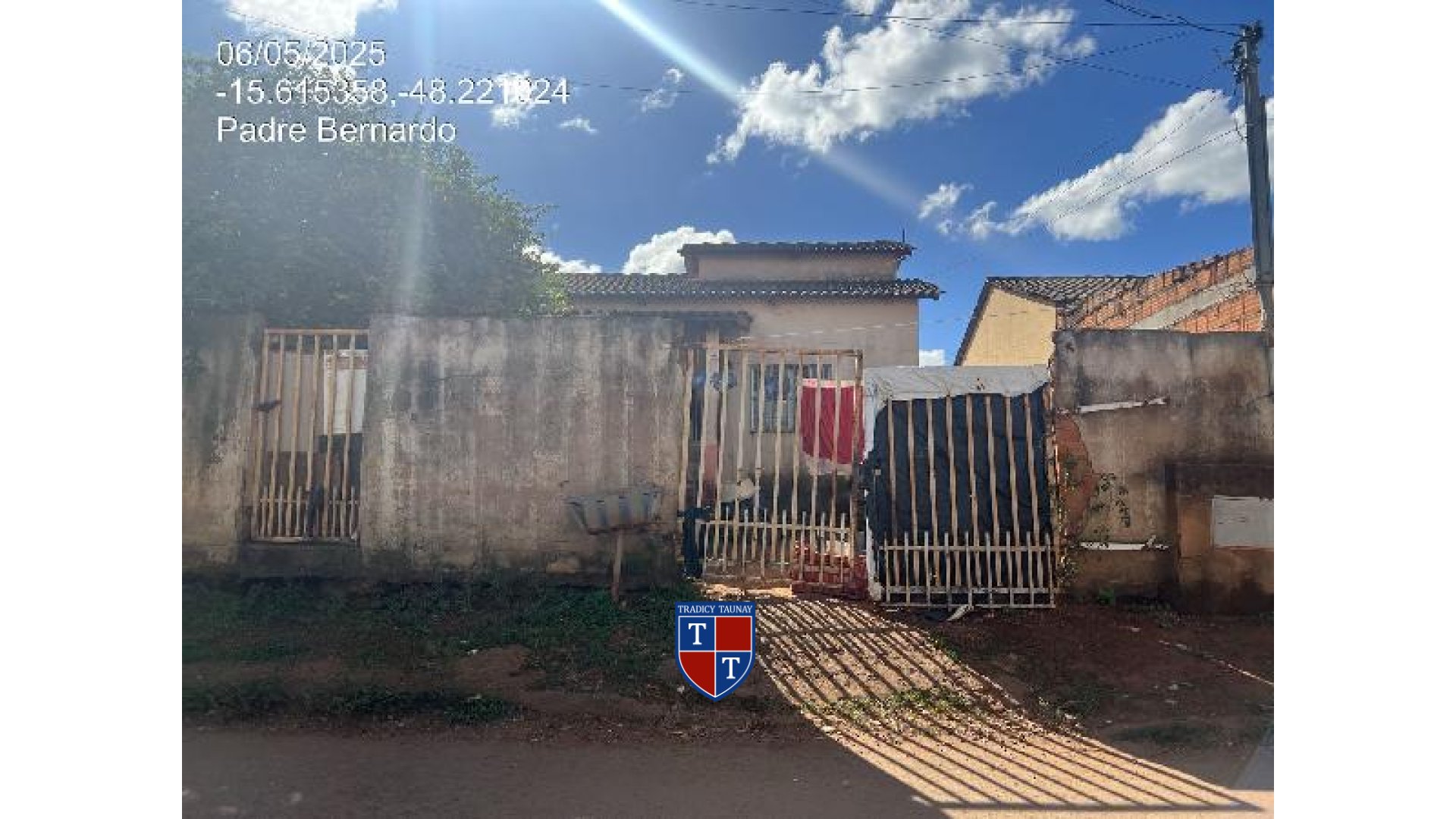 Foto 1 de CASA em OURO VERDE - Imóvel Retomado Caixa