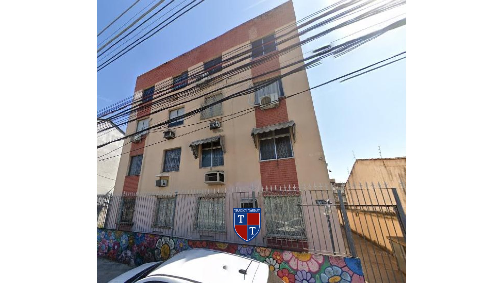 APARTAMENTO em FREGUESIA (JACAREPAGUA)