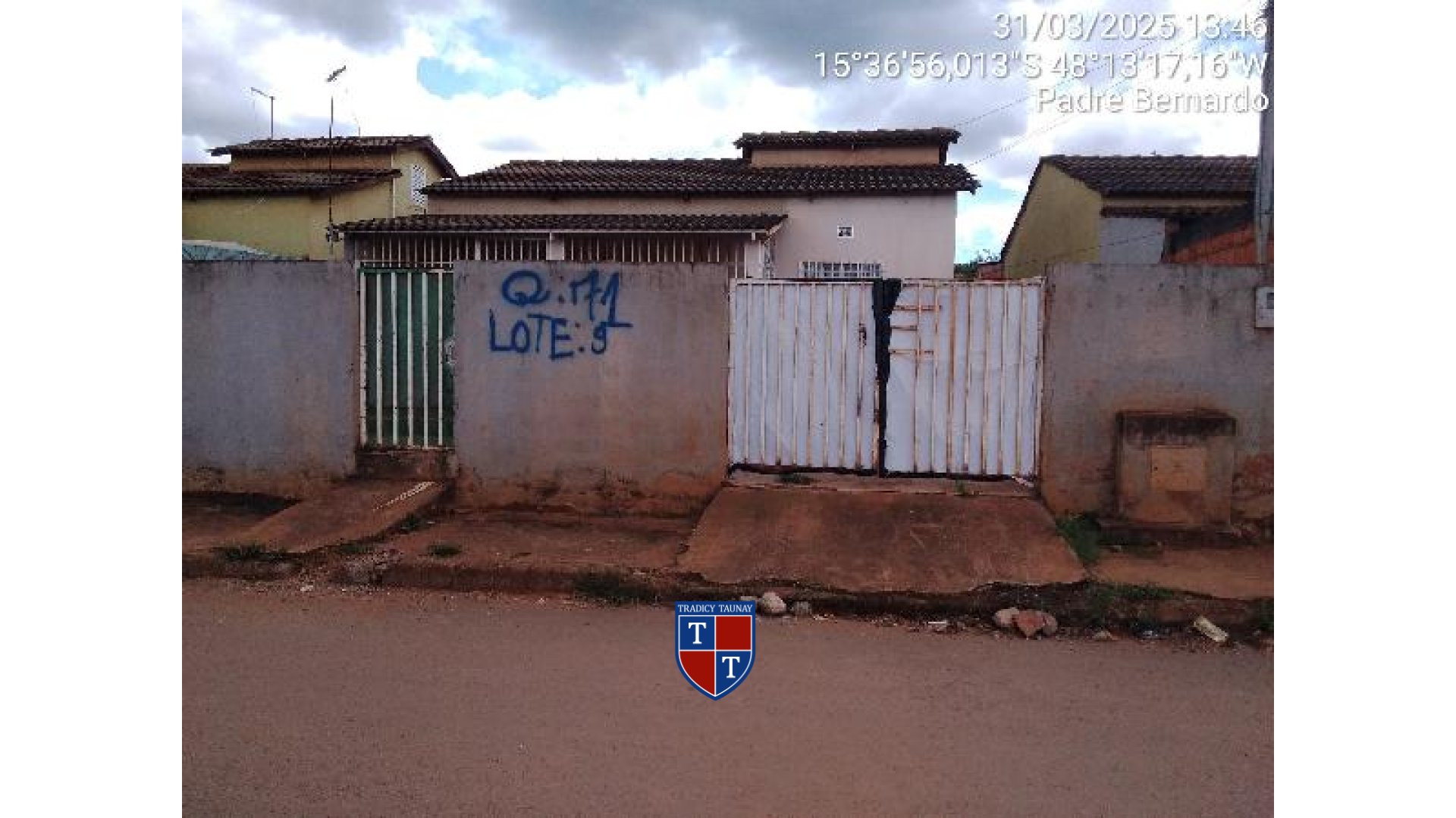 Foto 1 de CASA em OURO VERDE - Imóvel Retomado Caixa