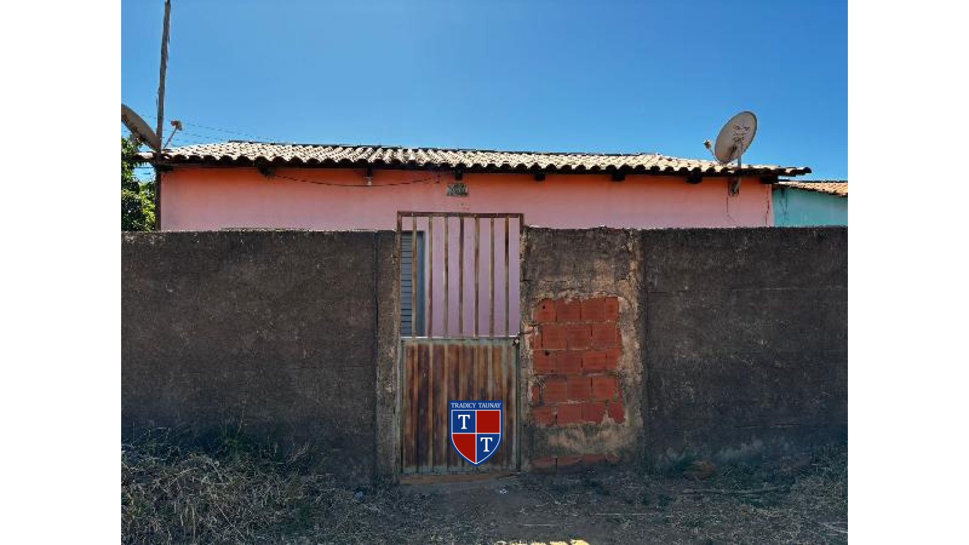 Foto 1 de CASA em GIRASSOL - Imóvel Retomado Caixa