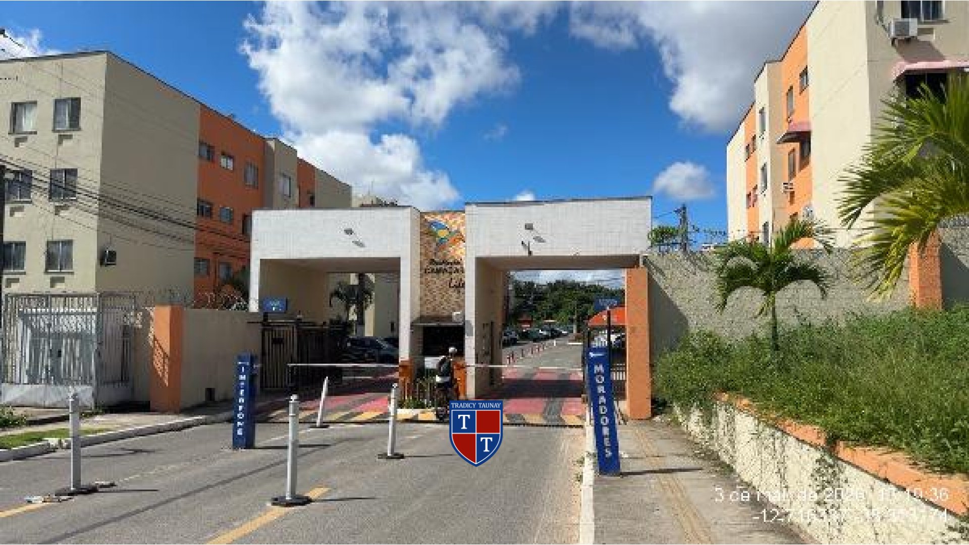 APARTAMENTO em PONTO CERTO