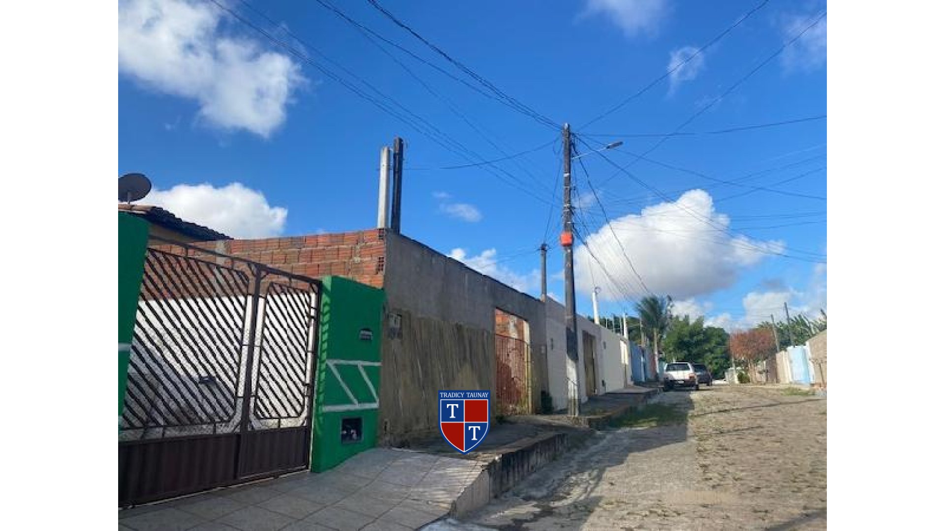 Foto 1 de CASA em KAMATAU - Imóvel Retomado Caixa