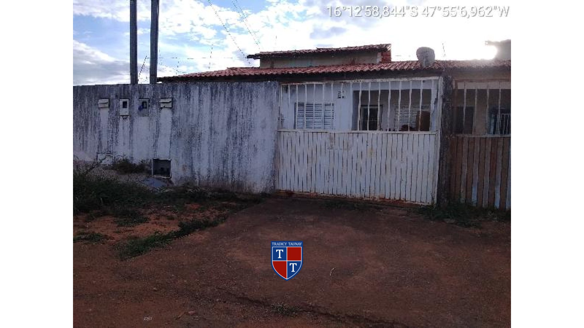 Foto 1 de CASA em PARQUE SANTA FE - Imóvel Retomado Caixa