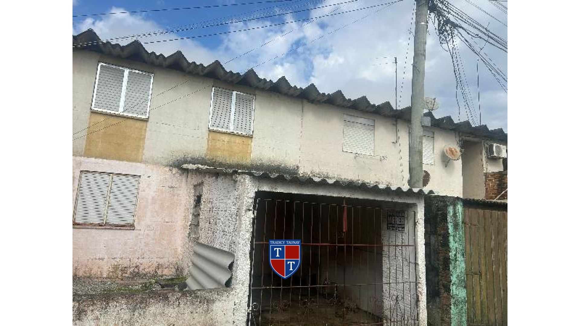 APARTAMENTO em TRES VENDAS