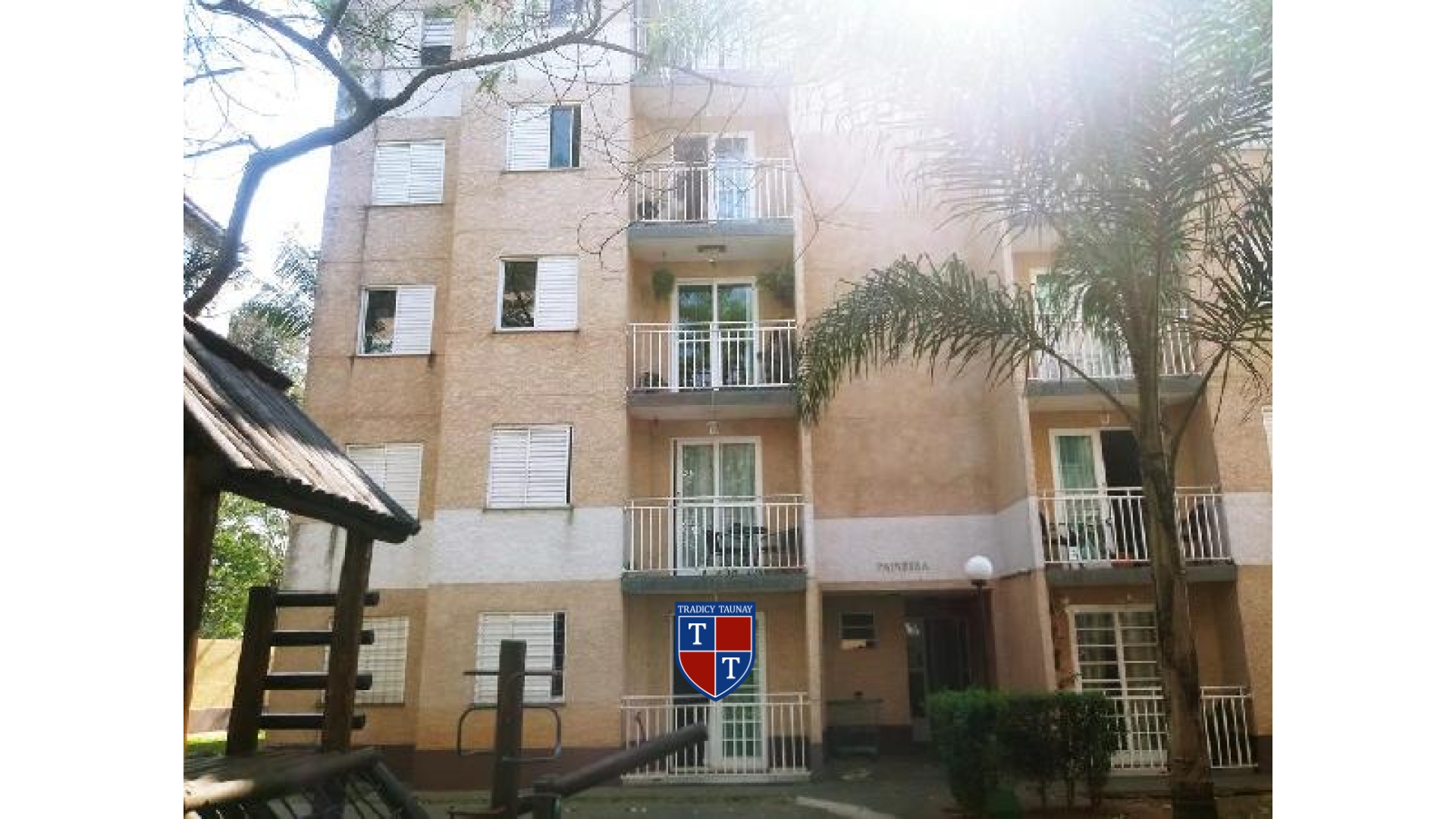 APARTAMENTO em VILA JARAGUA