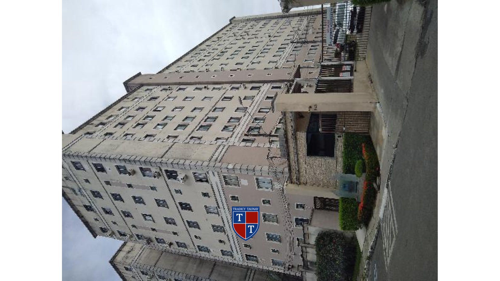 Foto 1 de APARTAMENTO em RECREIO IPITANGA - Imóvel Retomado Caixa