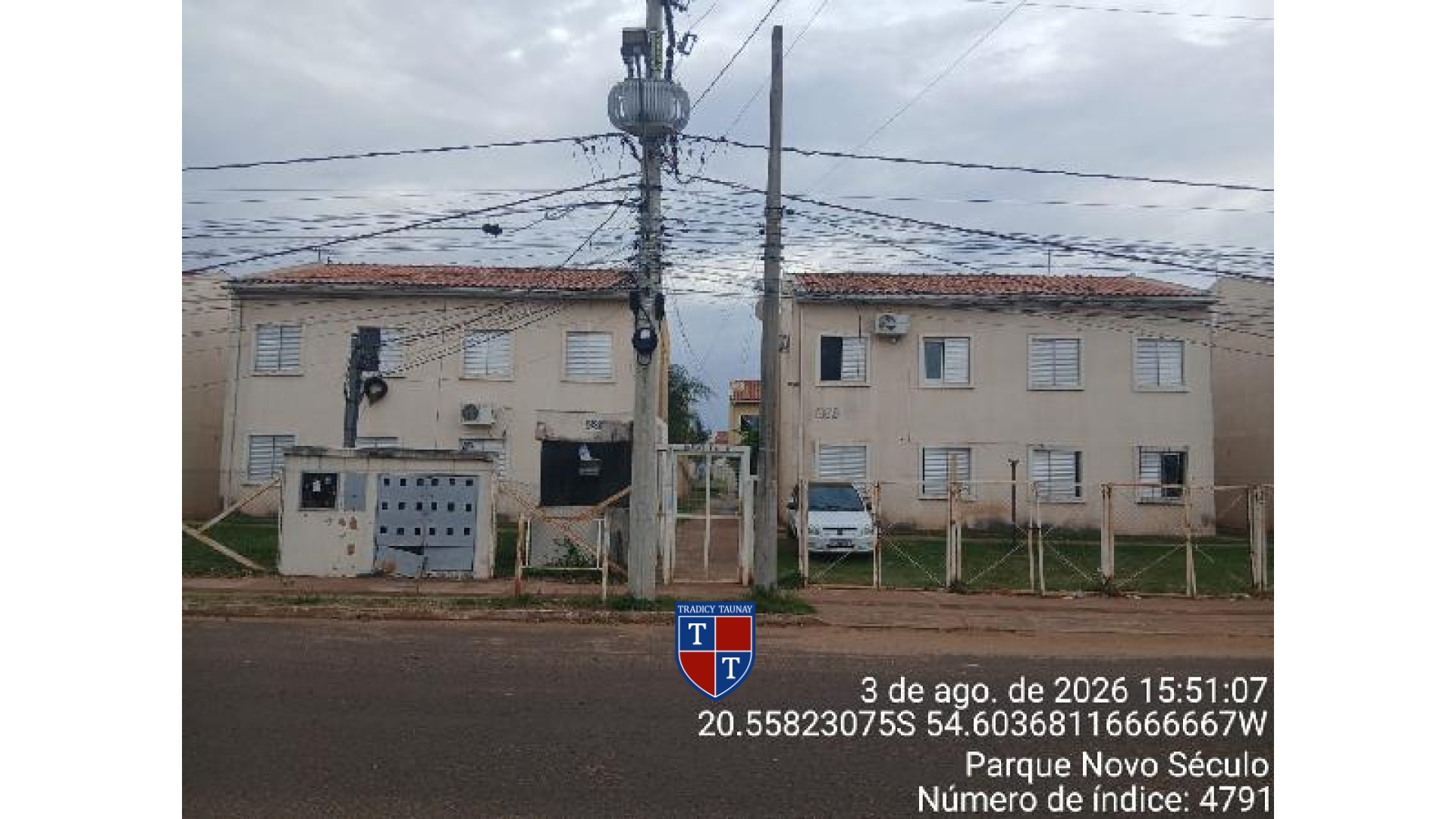 APARTAMENTO em VARANDAS DO CAMPO
