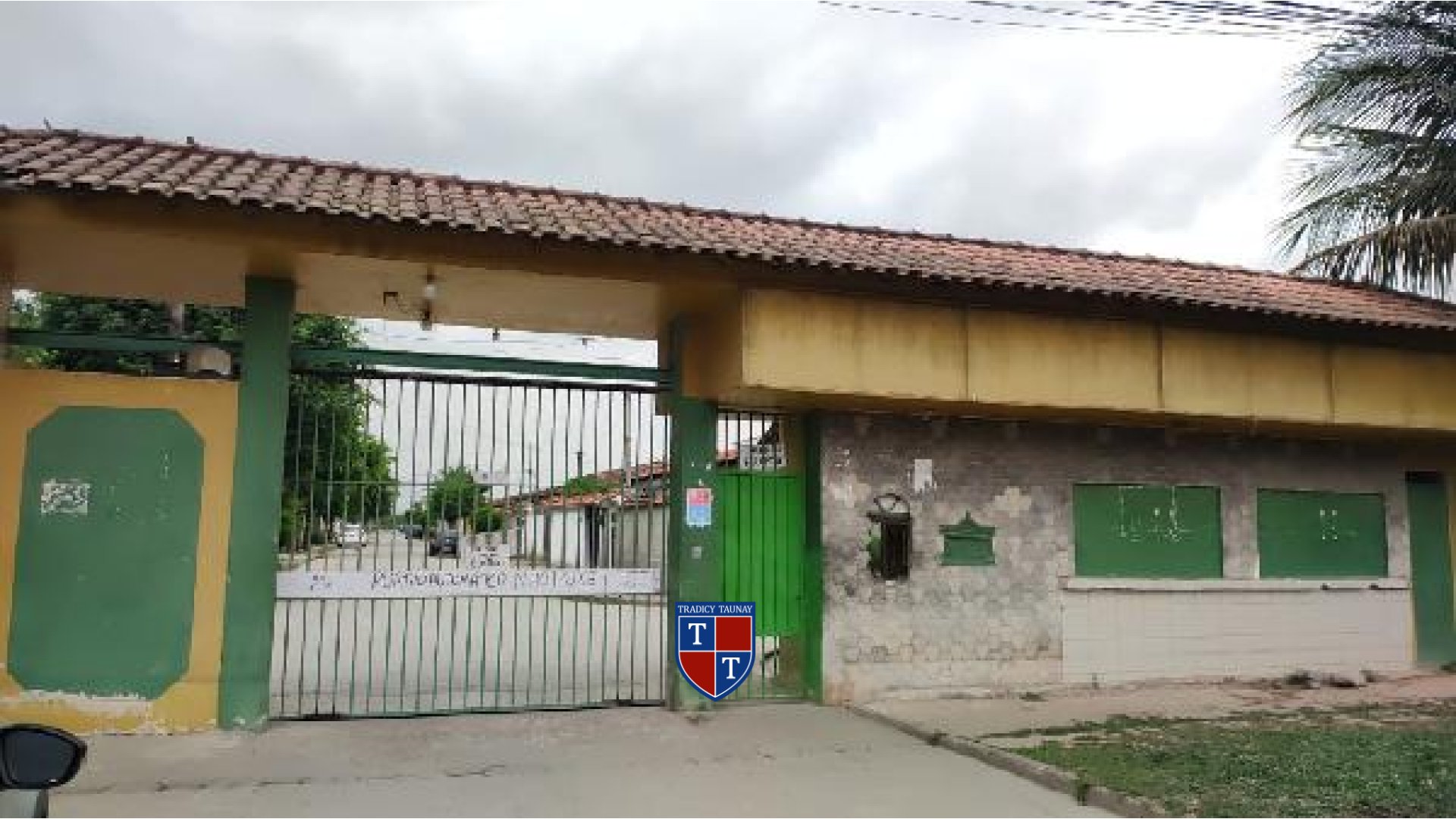 Foto 1 de CASA em JARDIM CAROLINA - Imóvel Retomado Caixa