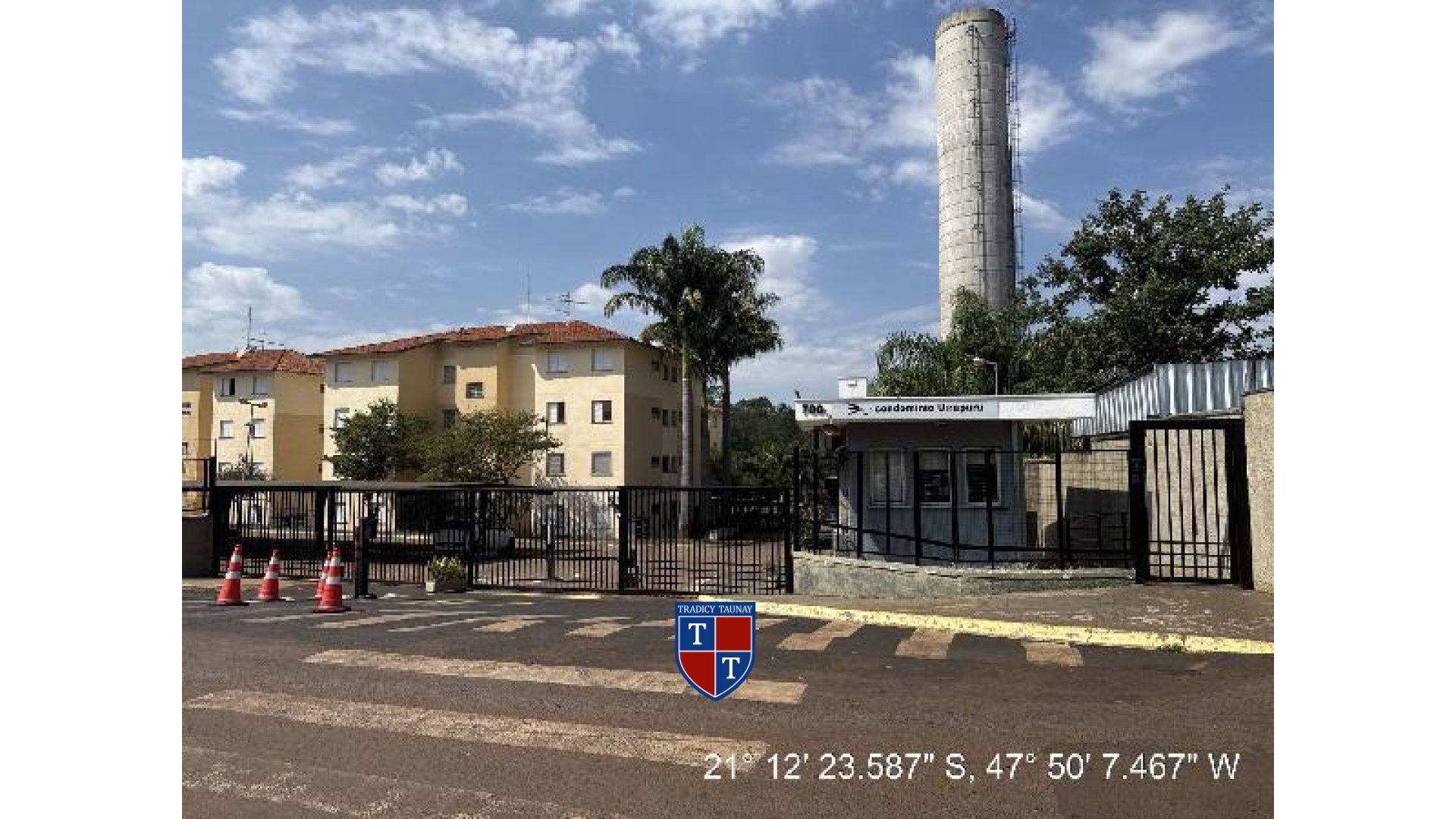 APARTAMENTO em JARDIM MARCHESI