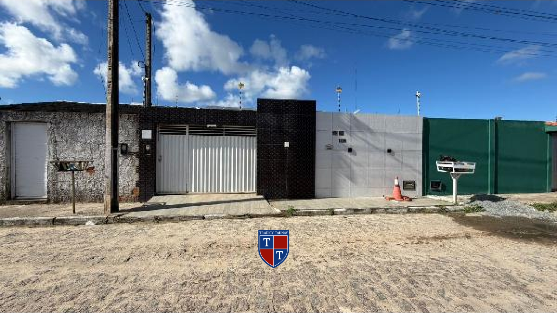 CASA em POVOADO PEDRAS