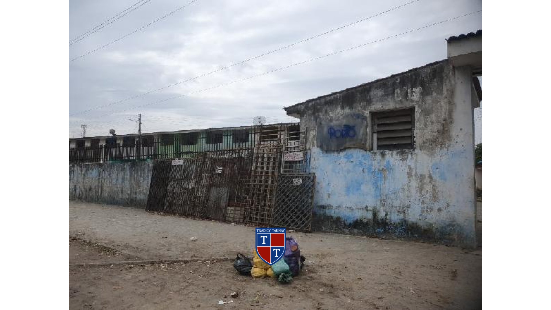 Foto 1 de CASA em FORENE - Imóvel Retomado Caixa