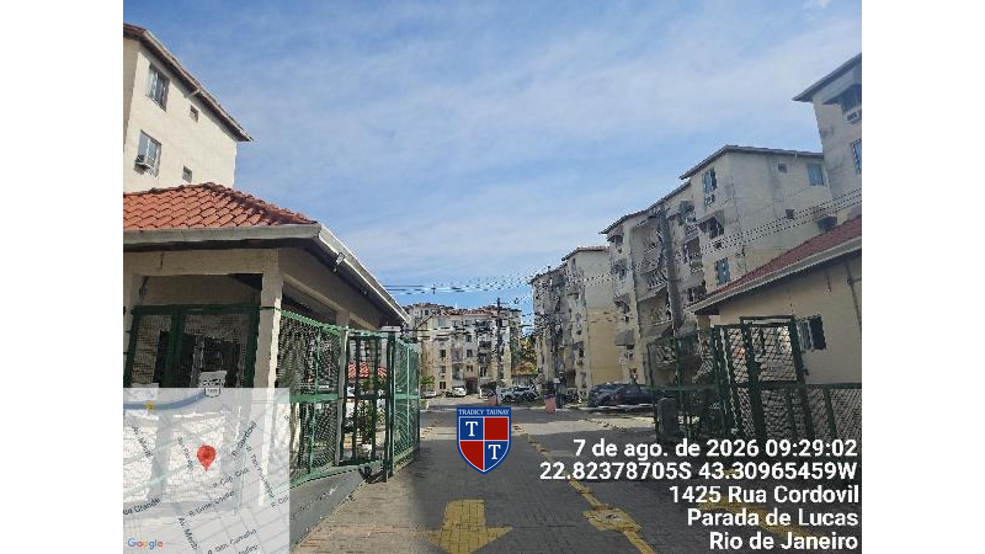 APARTAMENTO em PARADA DE LUCAS