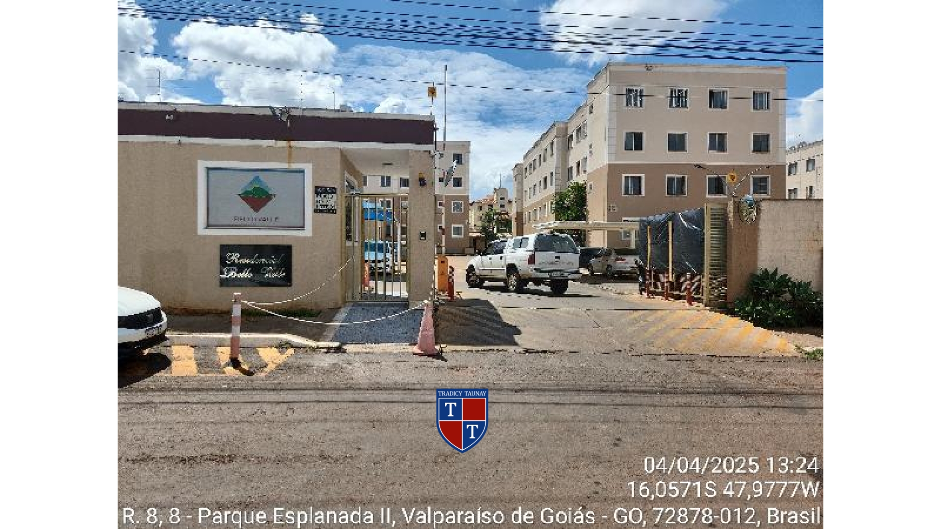 APARTAMENTO em PARQUE ESPLANADA II