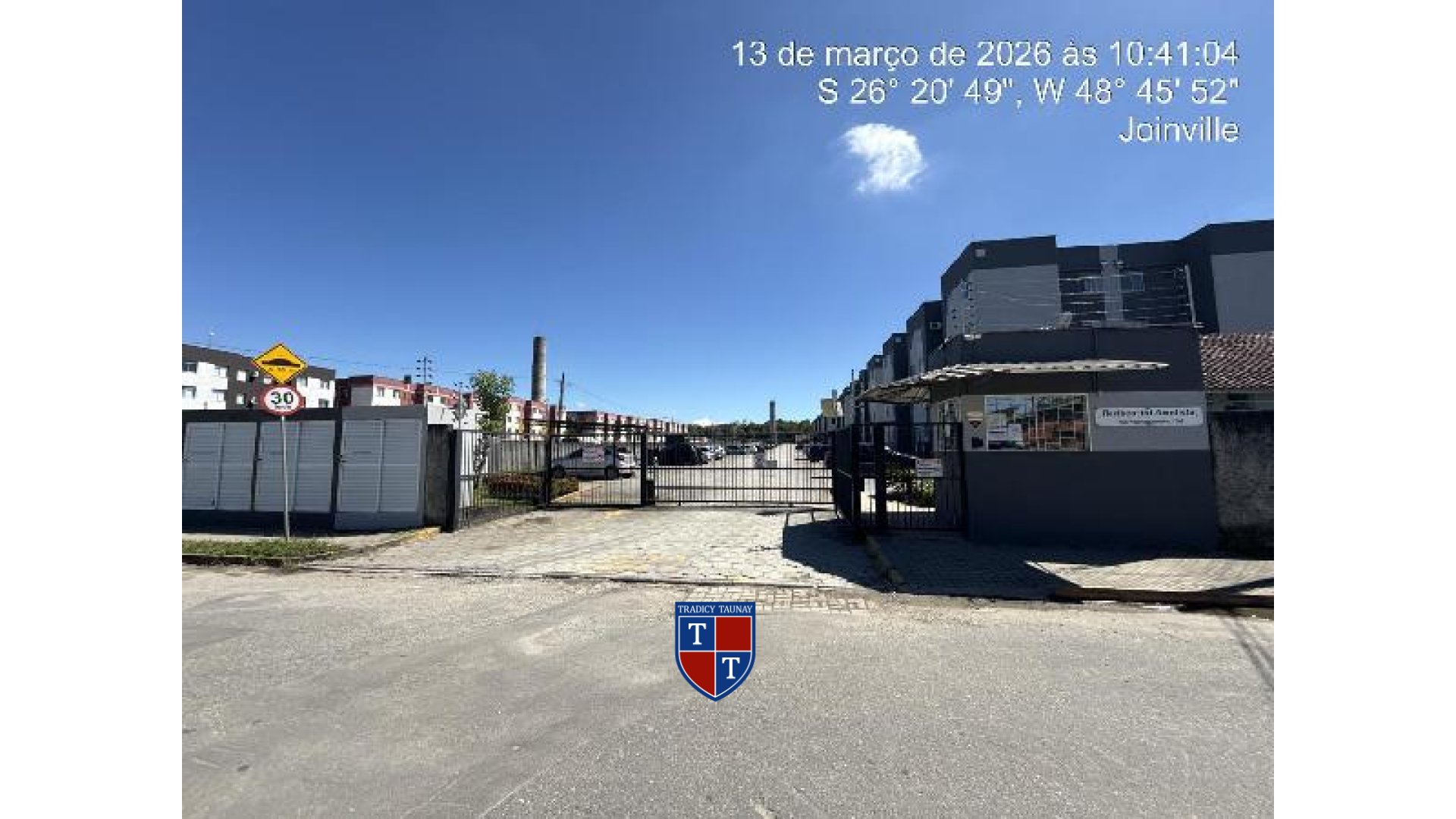 Foto 1 de APARTAMENTO em PARANAGUAMIRIM - Imóvel Retomado Caixa