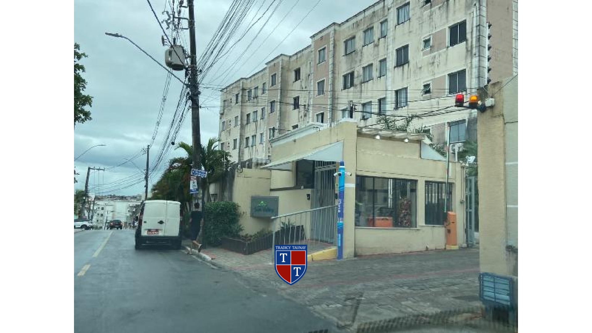 APARTAMENTO em CAJI
