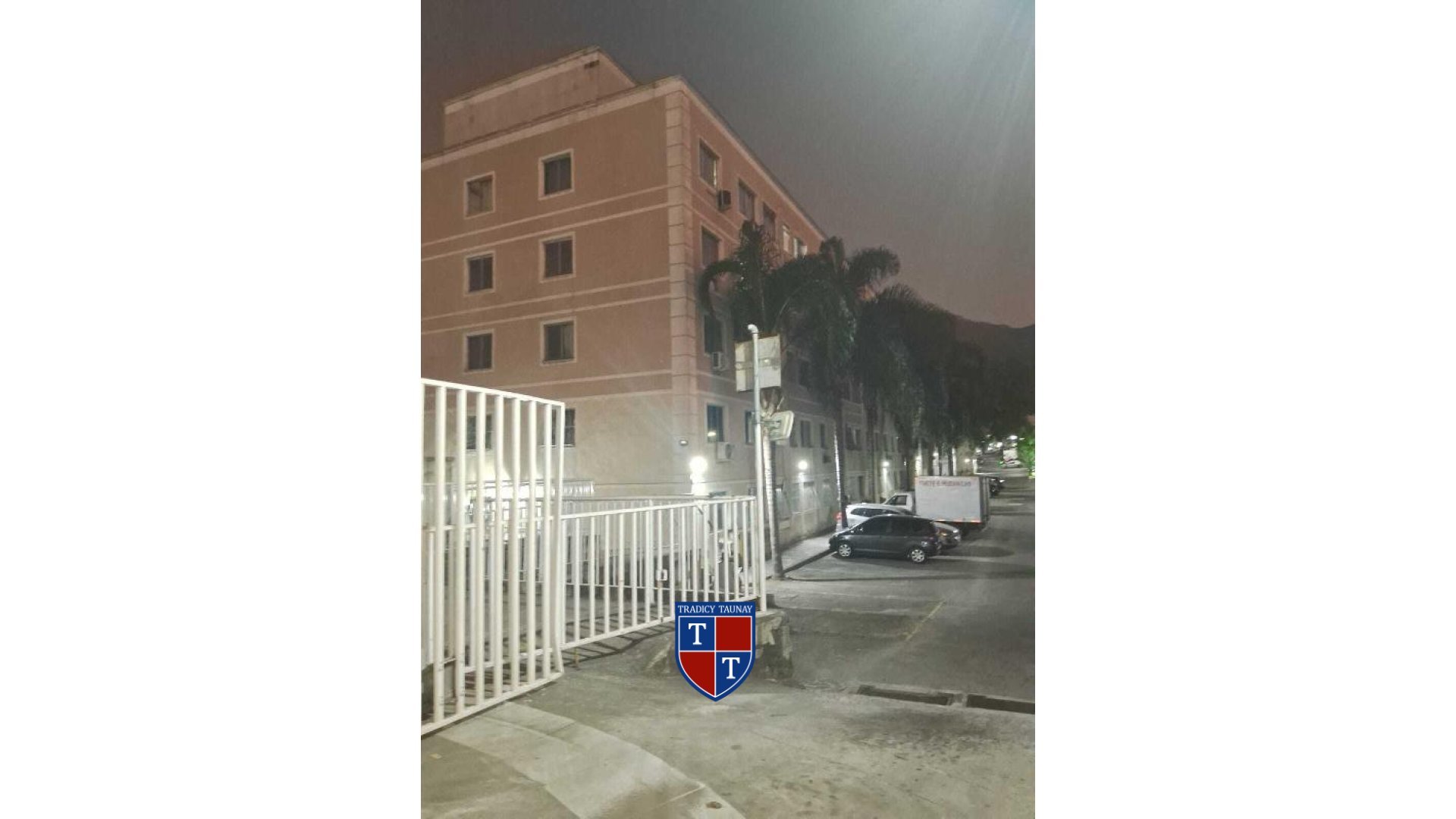 Foto 1 de APARTAMENTO em SENADOR CAMARA - Imóvel Retomado Caixa