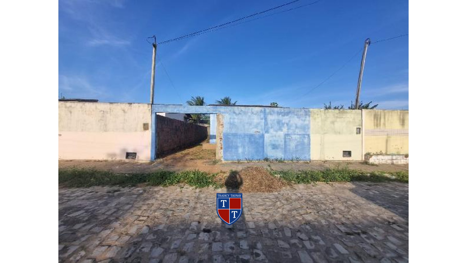Foto 1 de CASA em LOTEAMENTO RESIDENCI - Imóvel Retomado Caixa