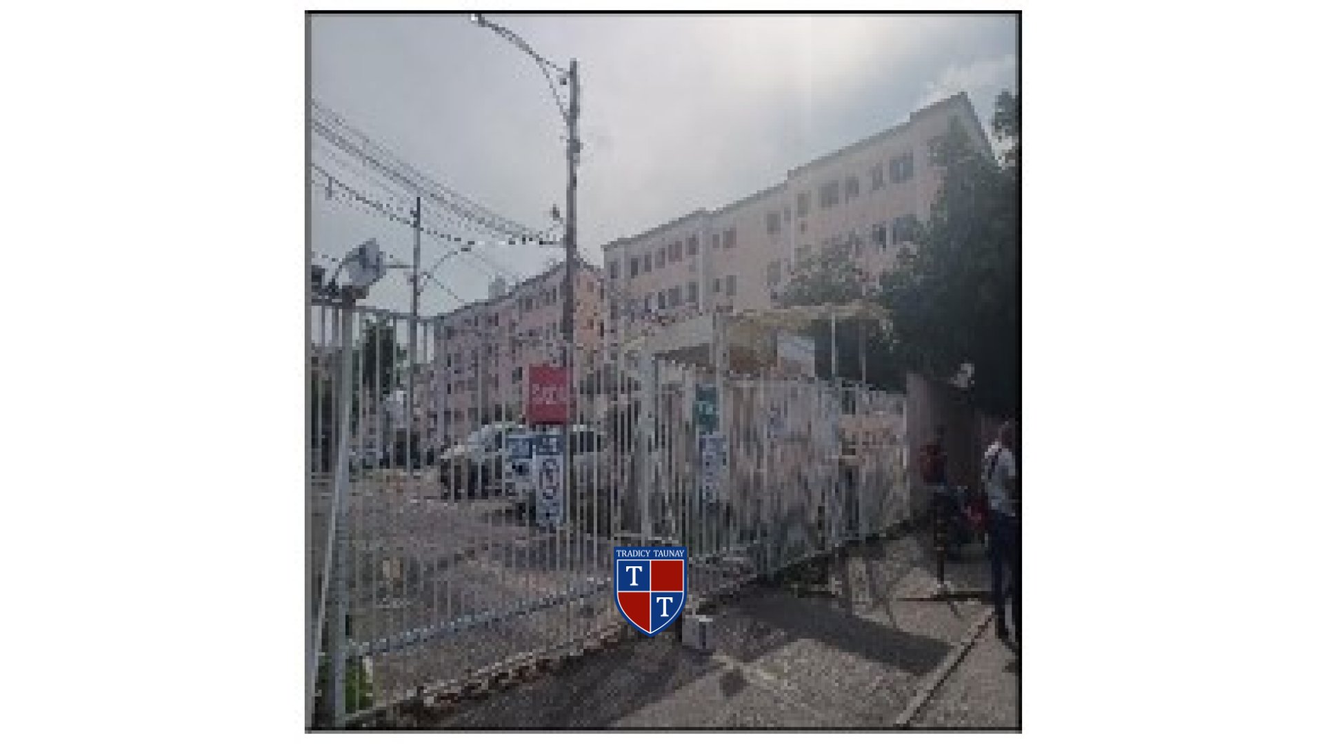 Foto 1 de APARTAMENTO em REALENGO - Imóvel Retomado Caixa