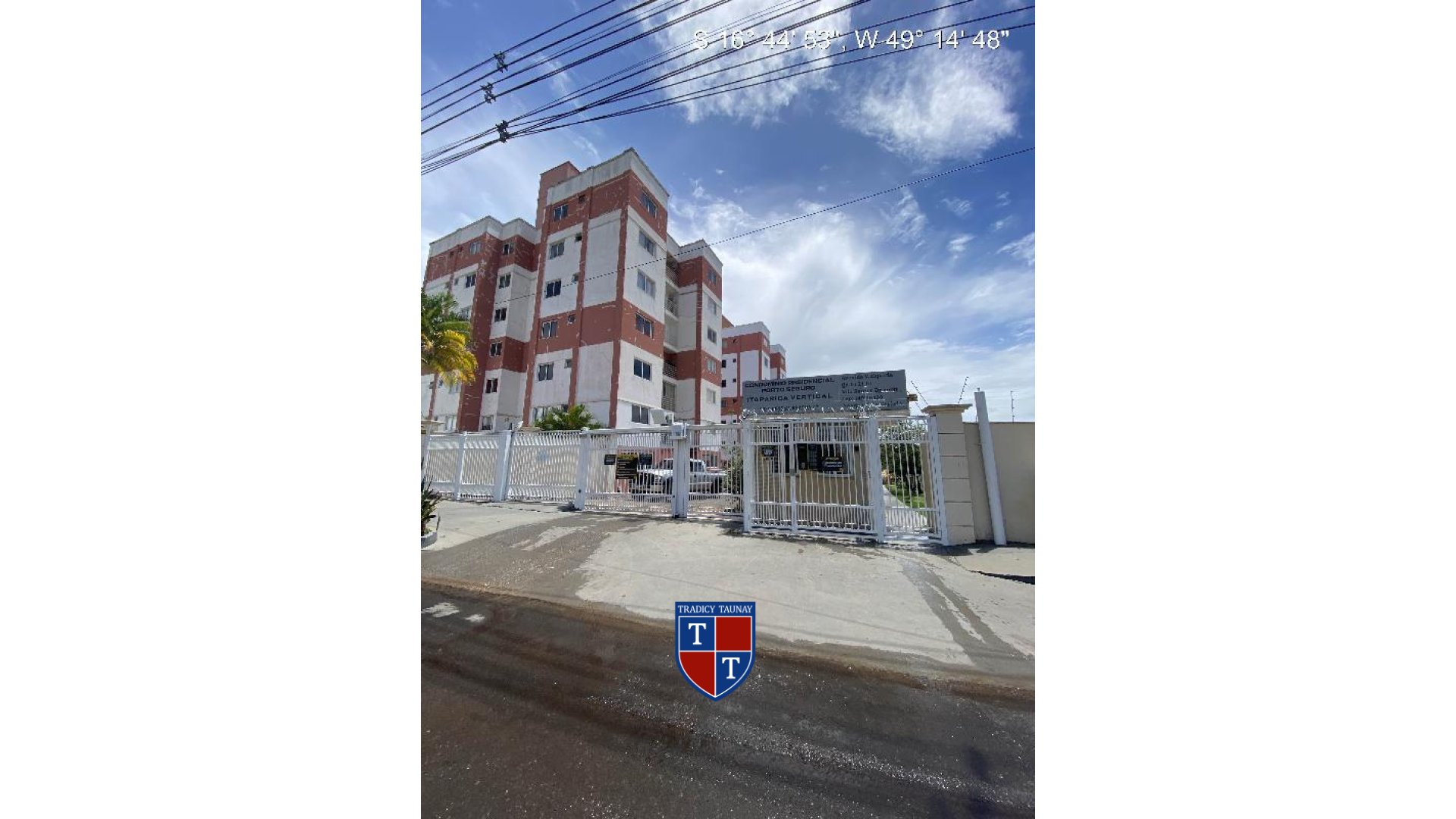 Foto 1 de APARTAMENTO em VILA SANTOS DUMONT - Imóvel Retomado Caixa