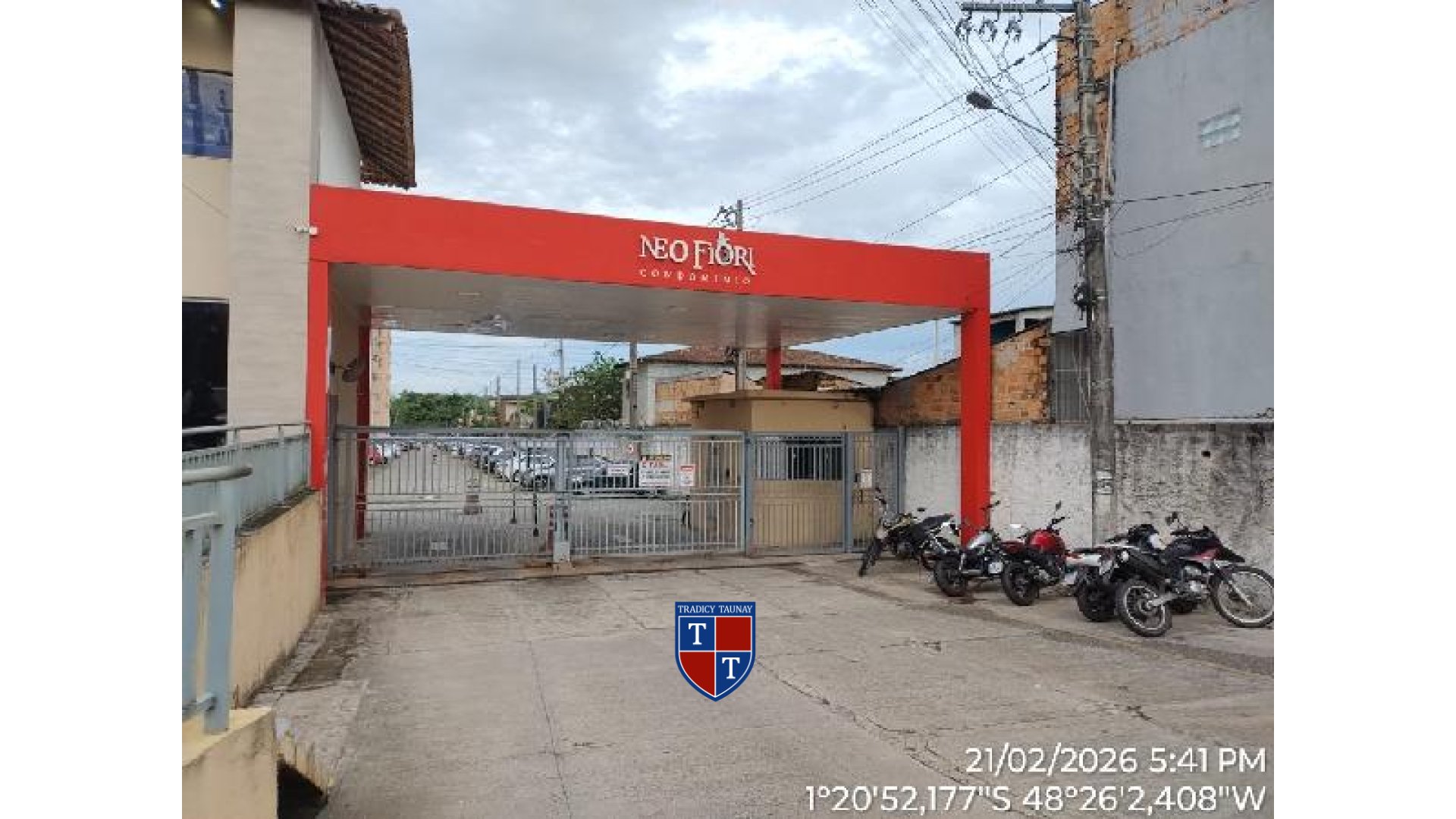 Foto 1 de APARTAMENTO em COQUEIRO - Imóvel Retomado Caixa