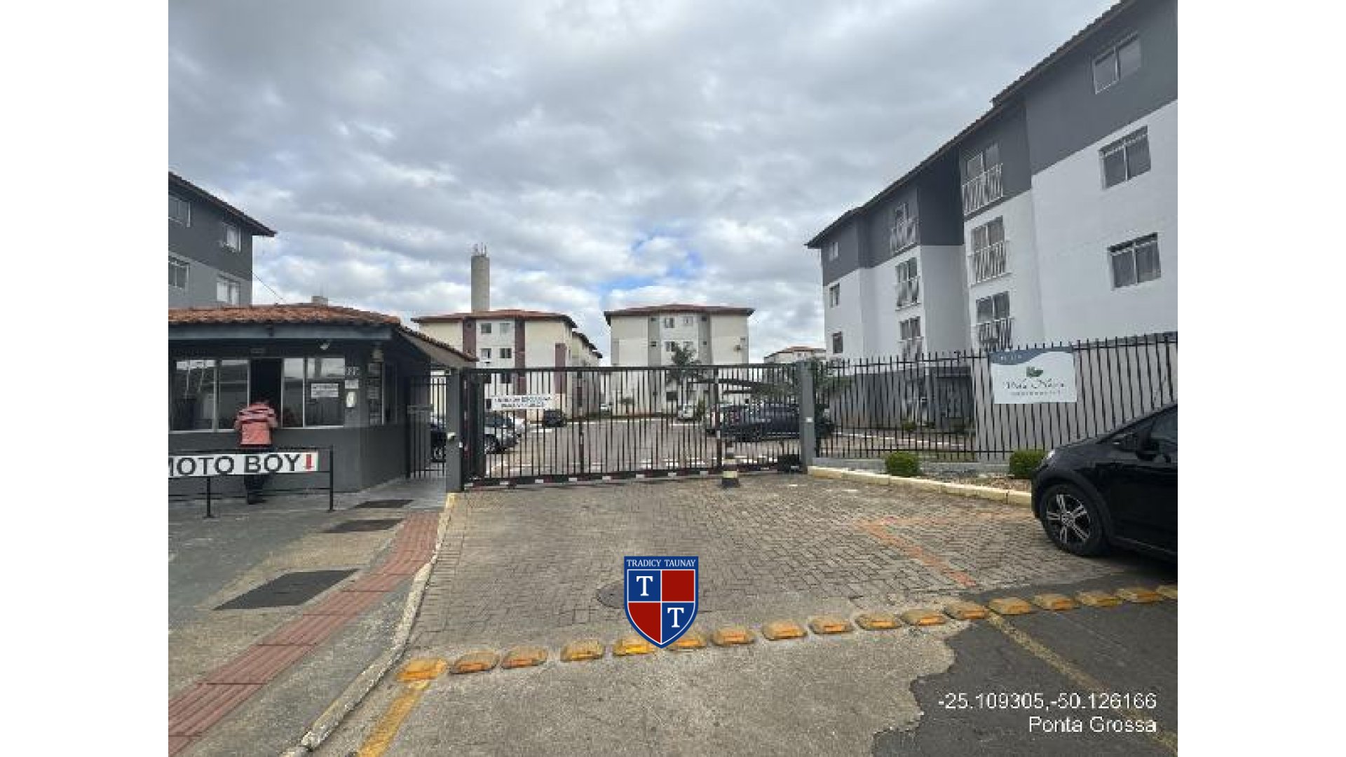 APARTAMENTO em OLARIAS