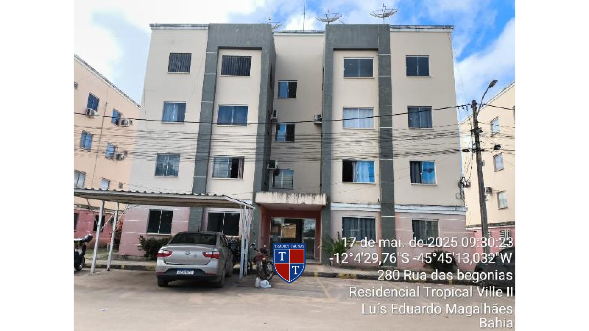 APARTAMENTO em LOT JARDIM IPE