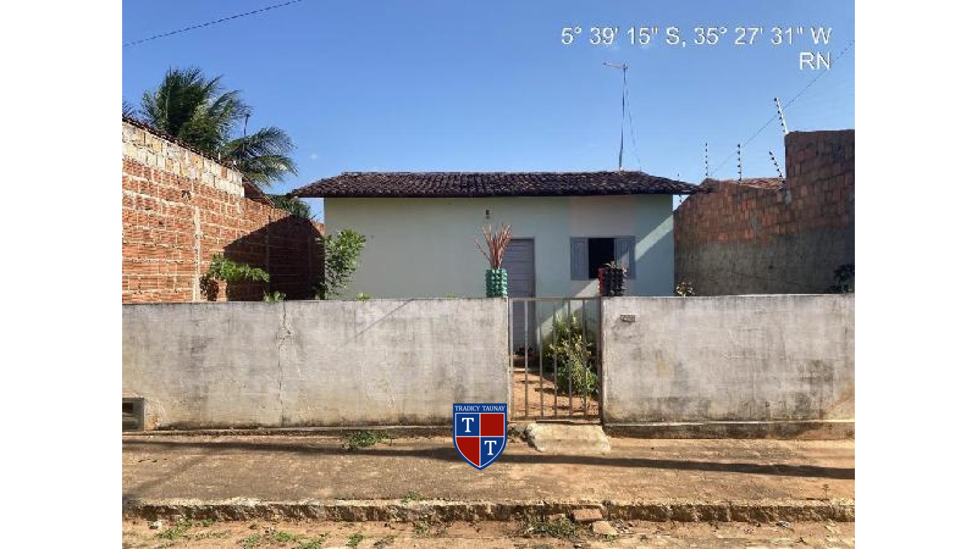 Foto 1 de CASA em PLANALTO - Imóvel Retomado Caixa