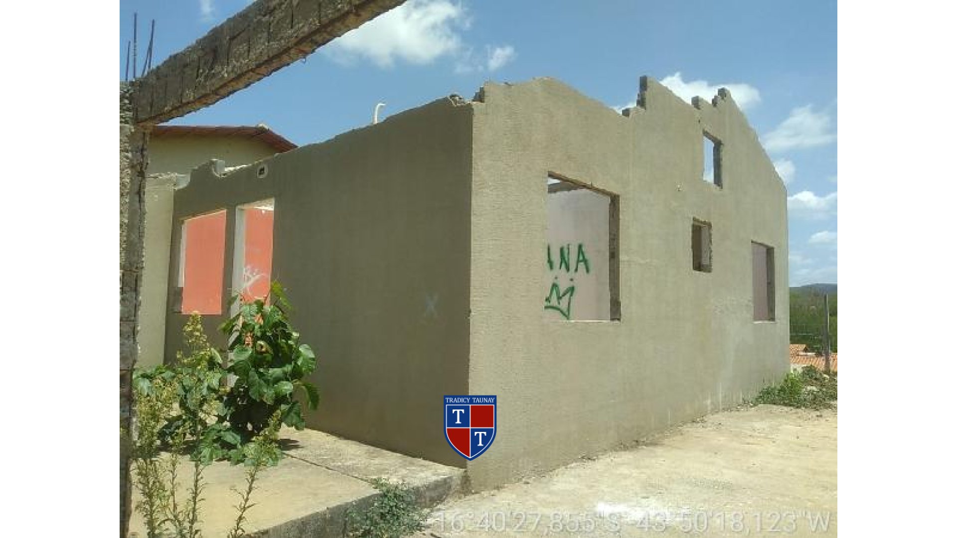 Foto 1 de CASA em RESIDENCIAL MINAS GERAIS - Imóvel Retomado Caixa
