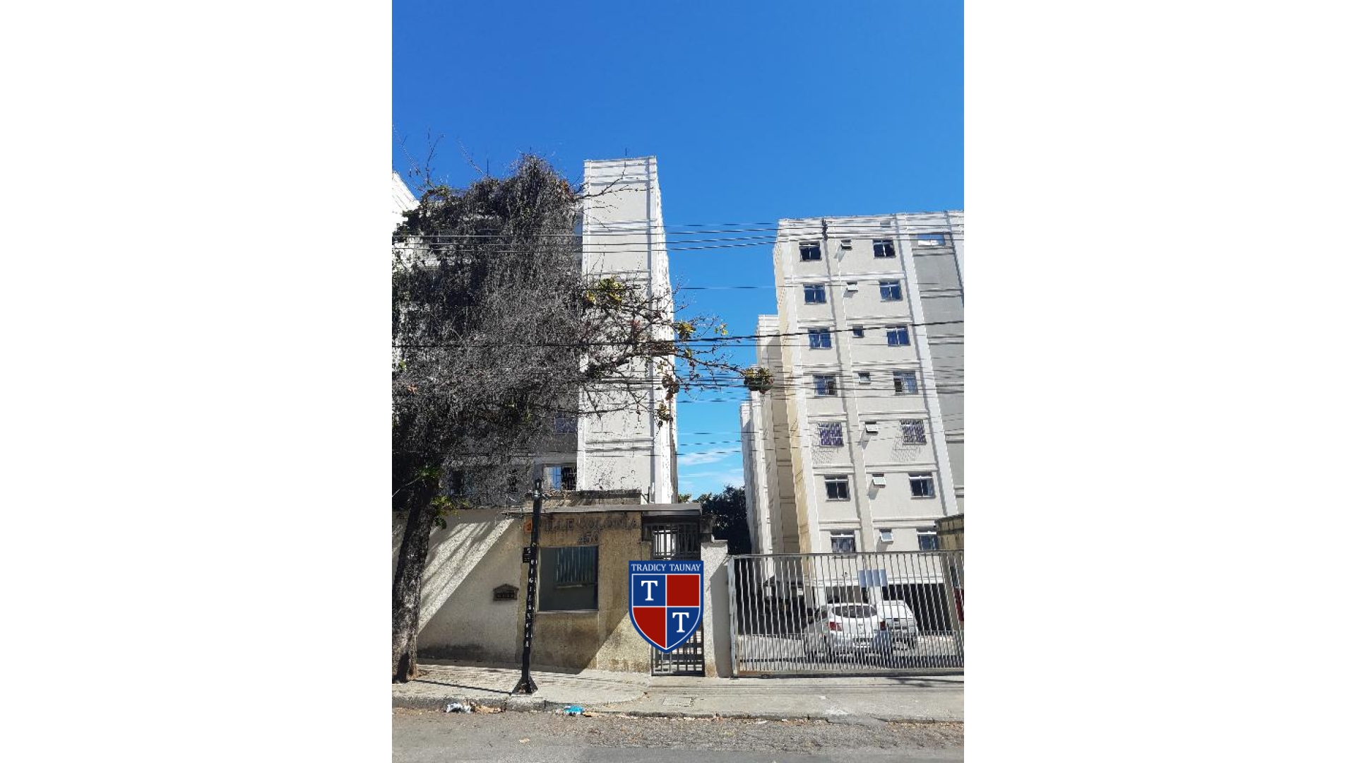 APARTAMENTO em CHACARAS CALIFORNIA